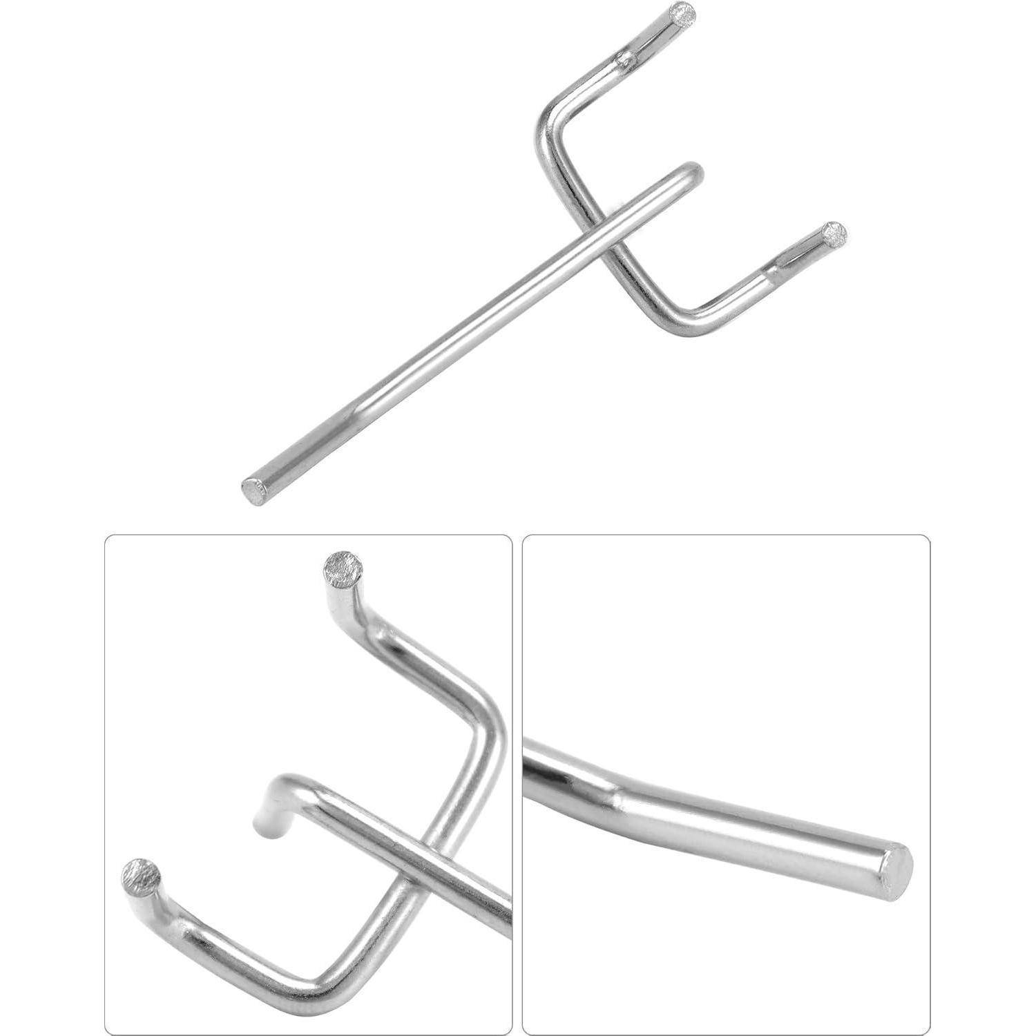 Ein silberner Metallpoker mit T-förmigem Griff, entwickelt für die Verwendung mit Hookah oder ähnlichen Anwendungen.