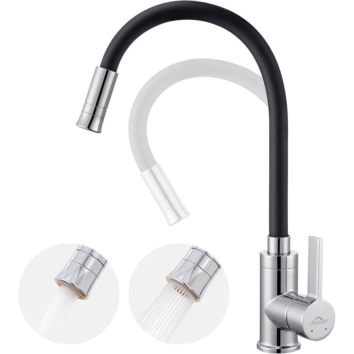 Eine schwarze und verchromte Küchenarmatur mit flexiblem Auslauf ist zu sehen. Eingesetzte Bilder zeigen zwei Wasserflussmodi: Strahl und Dusche.