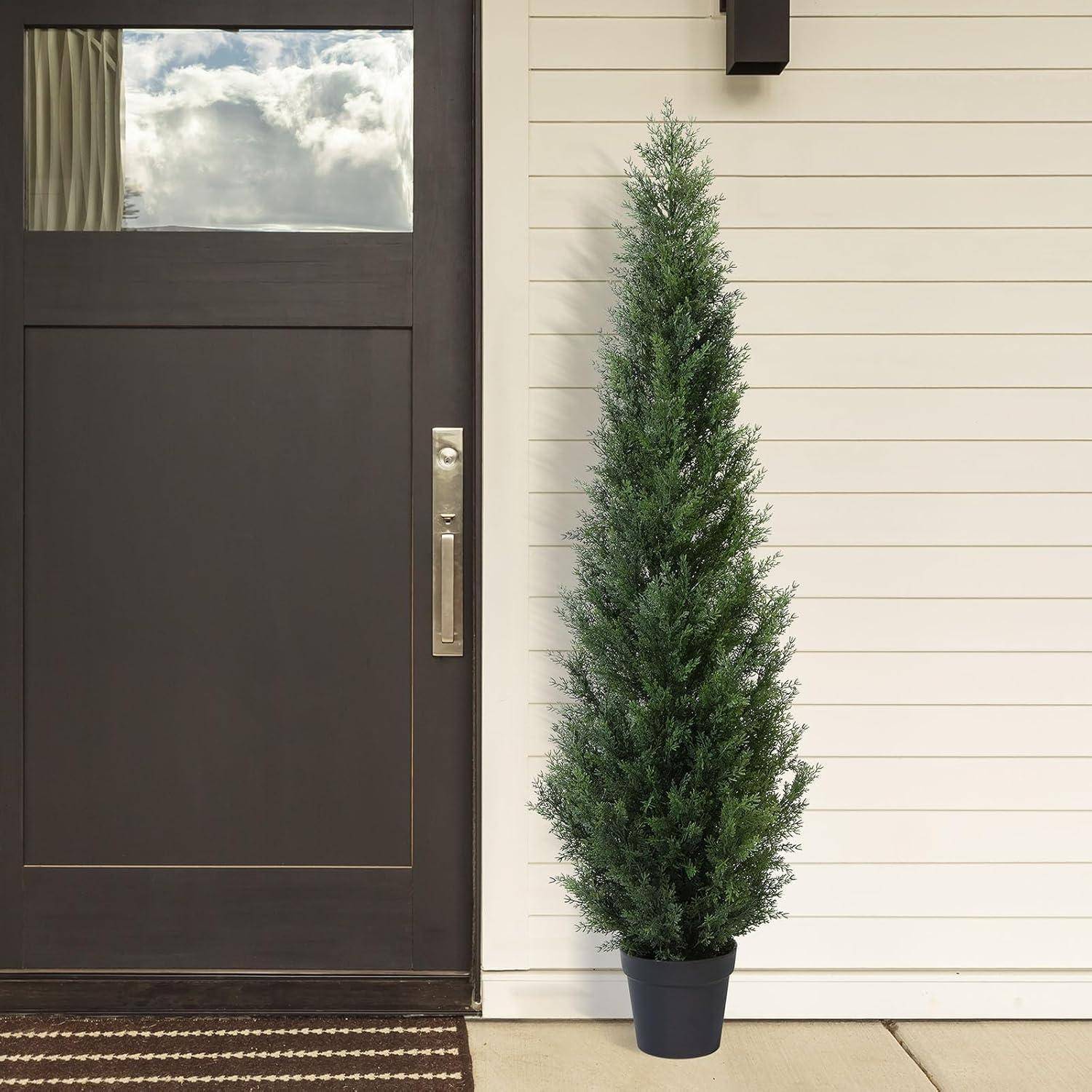 Künstlicher Zedernbaum 155 cm Kunstpflanze im Topf Außendekoration