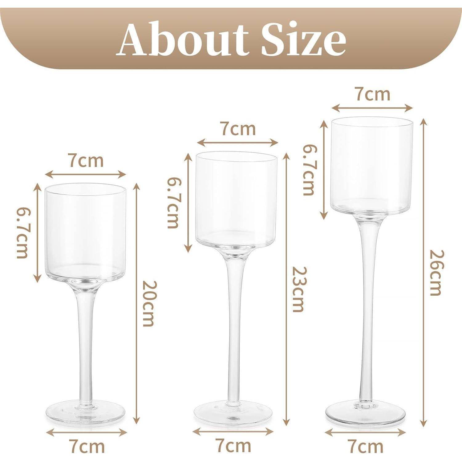 Darstellung von drei verschiedenen Größen transparenter Glaskelche mit Abmessungen: Der erste ist 20 cm hoch, der zweite 23 cm und der dritte 26 cm.