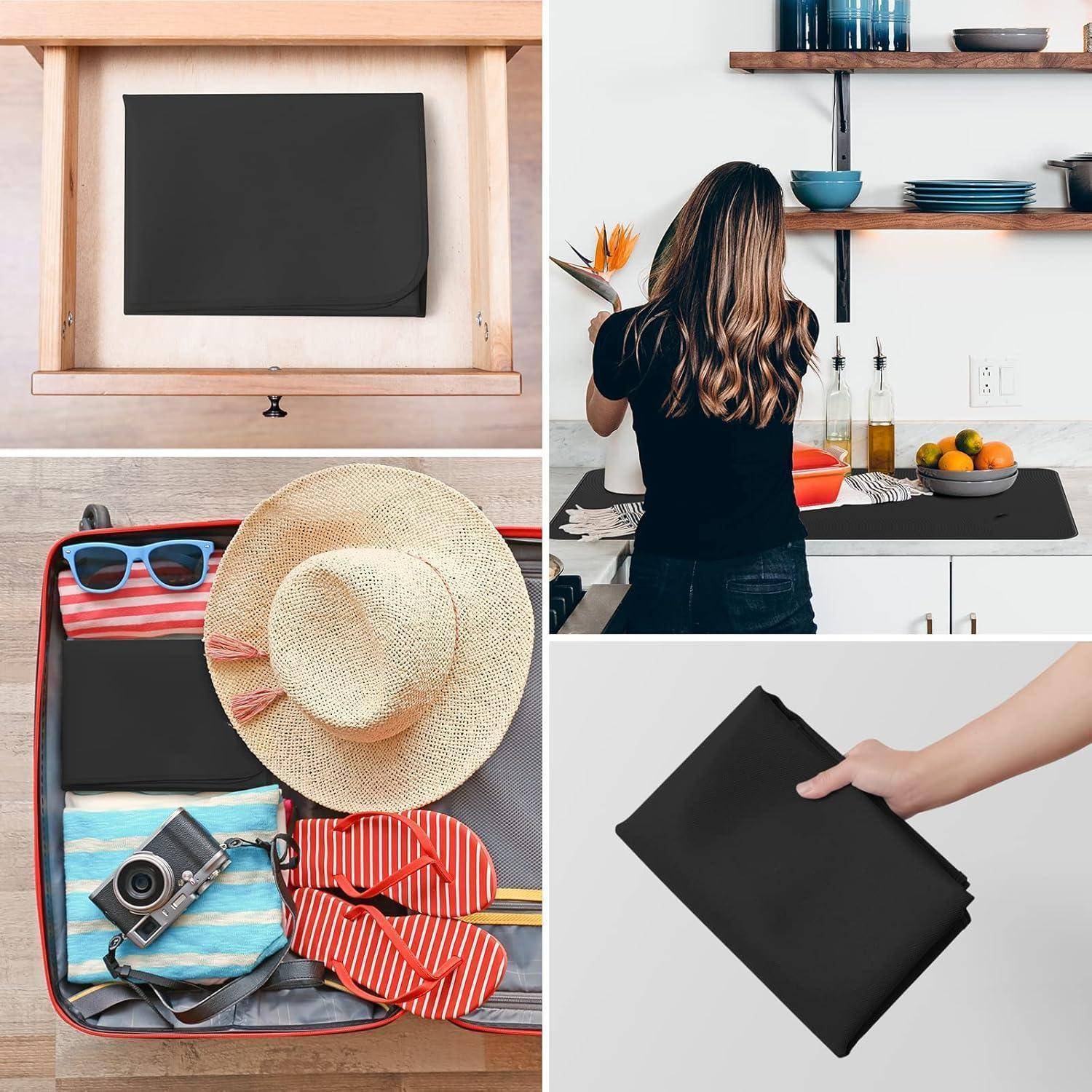 Eine Frau ordnet Gegenstände in einer Küche an; ein offener Koffer mit Kleidung und Accessoires; eine Laptop-Hülle. Kontext: Reisen und Organisation.