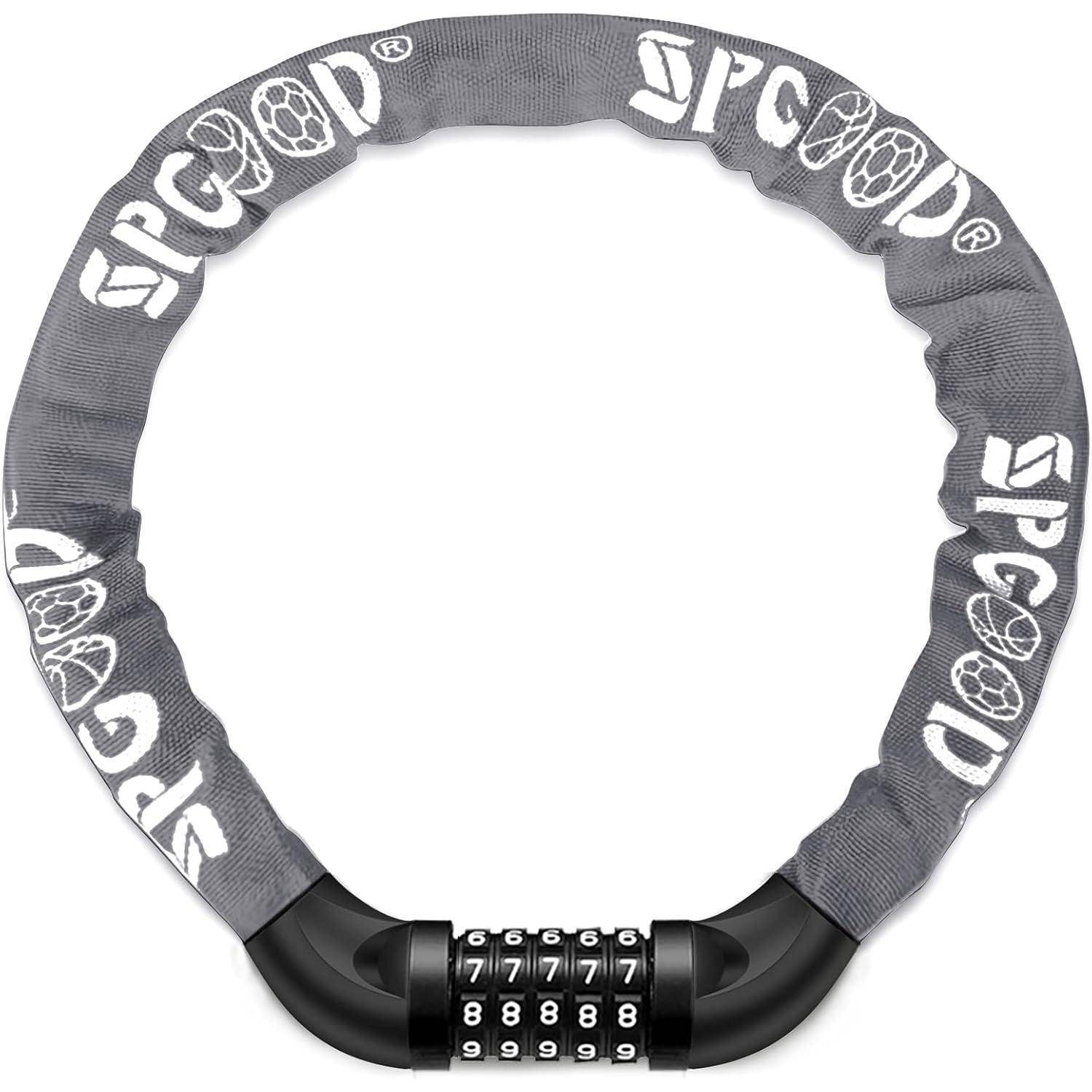 Eine Kette mit Stoff in Grau überzogen, auf der das Wort 'SPGOOD' steht, zusammen mit einem schwarzen Zahlenschloss mit sichtbaren Zahlenwählscheiben.