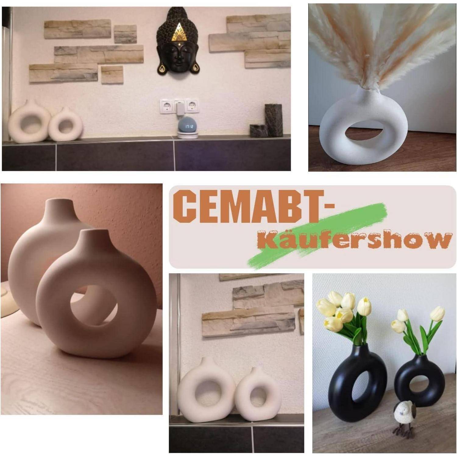 Collage aus dekorativen Vasen und einer Buddha-Skulptur mit dem Text 'CEMABT Käufershow', der einen Ausstellungsraum oder eine Ausstellung andeutet.