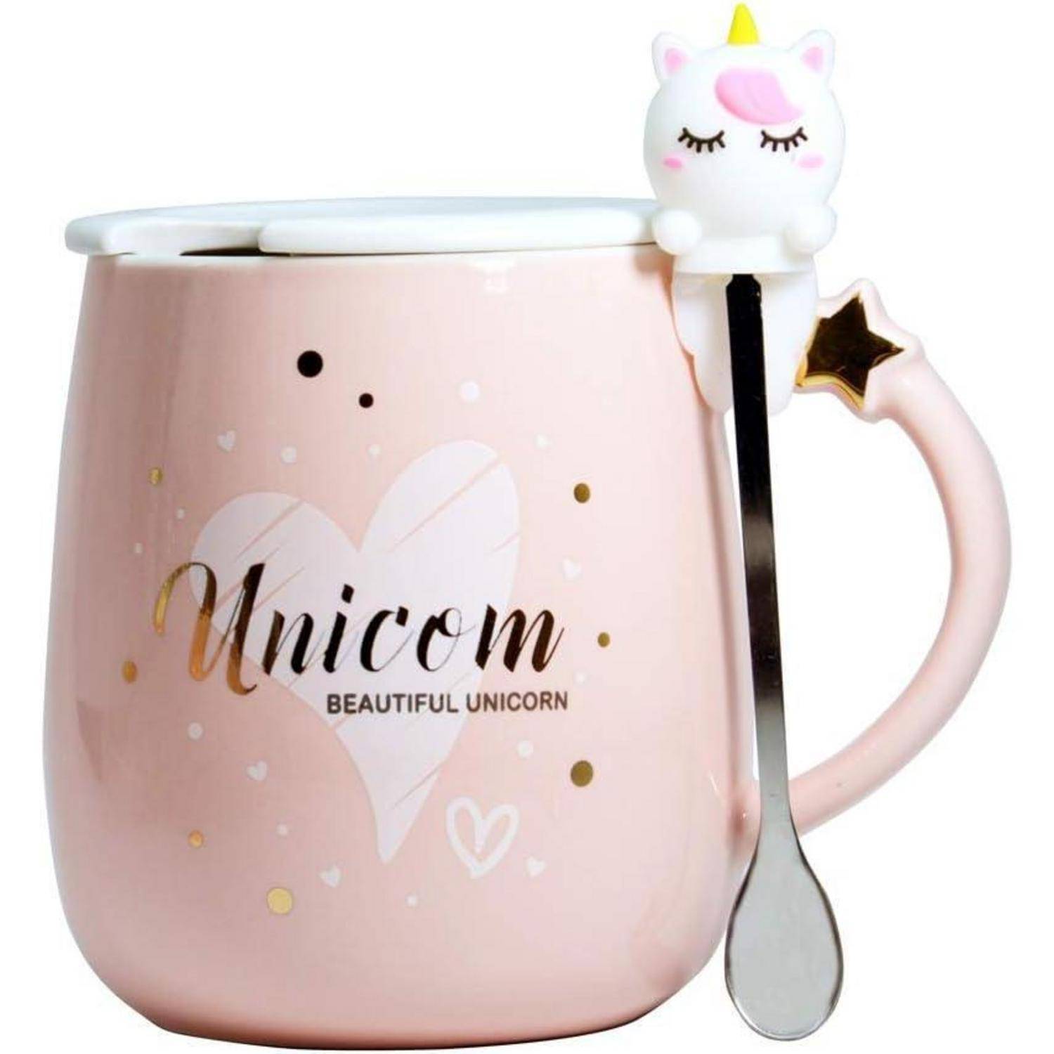 Eine rosa Tasse mit dem Schriftzug 'Einhorn Wunderschönes Einhorn', einem Herzdesign und kleinen Punkten. Ein Löffel mit Einhorn-Griff hängt am Tassenrand.
