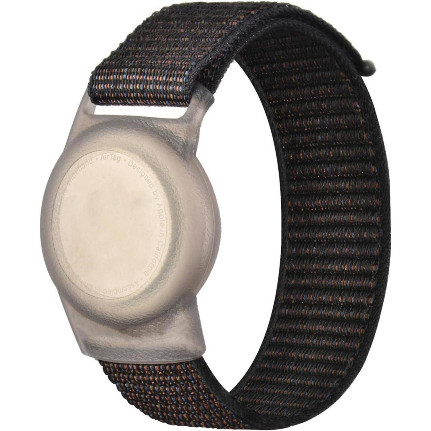 Ein schwarzes gewebtes Uhrenarmband mit einem kreisförmigen Halter, das entwickelt wurde, um ein kleines Tracking-Gerät sicher zu befestigen.
