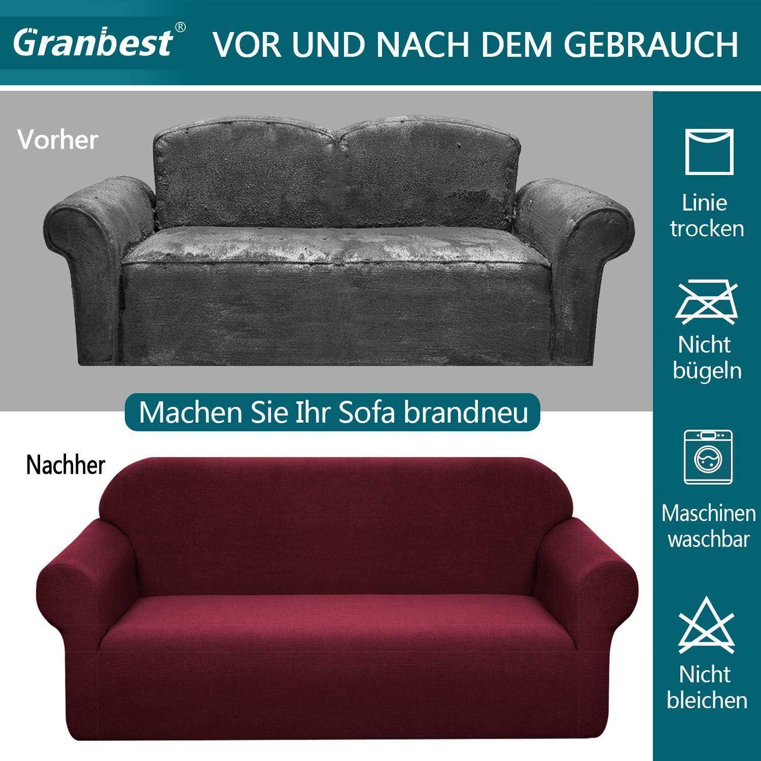 Vergleichsbild eines Sofas vor und nach der Verwendung einer Bezugs, wobei das Vorher-Bild ein altes graues Sofa und das Nachher-Bild ein leuchtend rotes bezogenes Sofa zeigt. Anweisungen auf der Seite empfehlen, den Bezug zum Trocknen aufzuhängen, nicht zu bügeln, maschinell zu waschen und nicht zu bleichen.