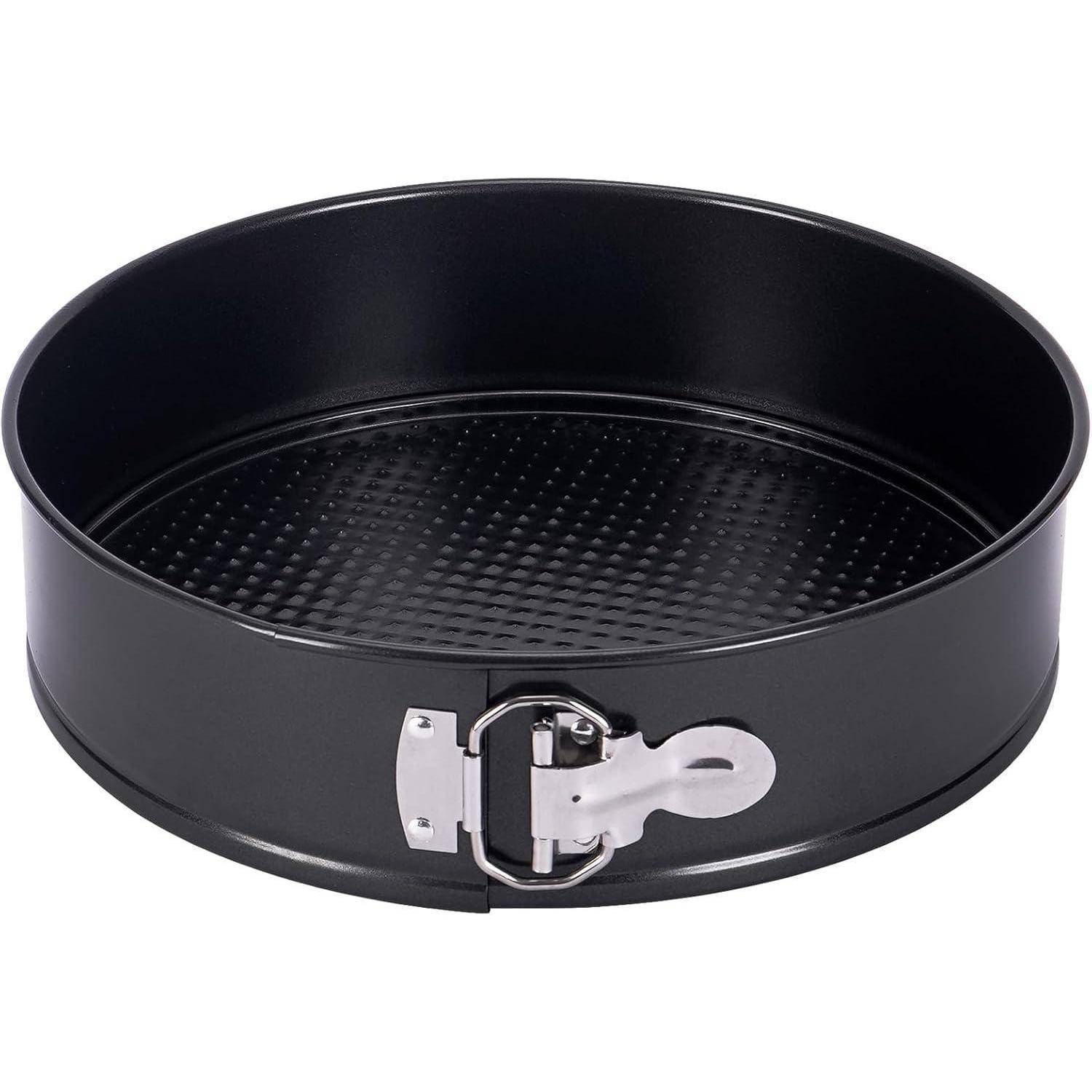 Runde, antihaftbeschichtete Springform-Kuchenform mit strukturiertem Boden und Verschluss. Ideal zum Backen von Käsekuchen und anderen empfindlichen Desserts.