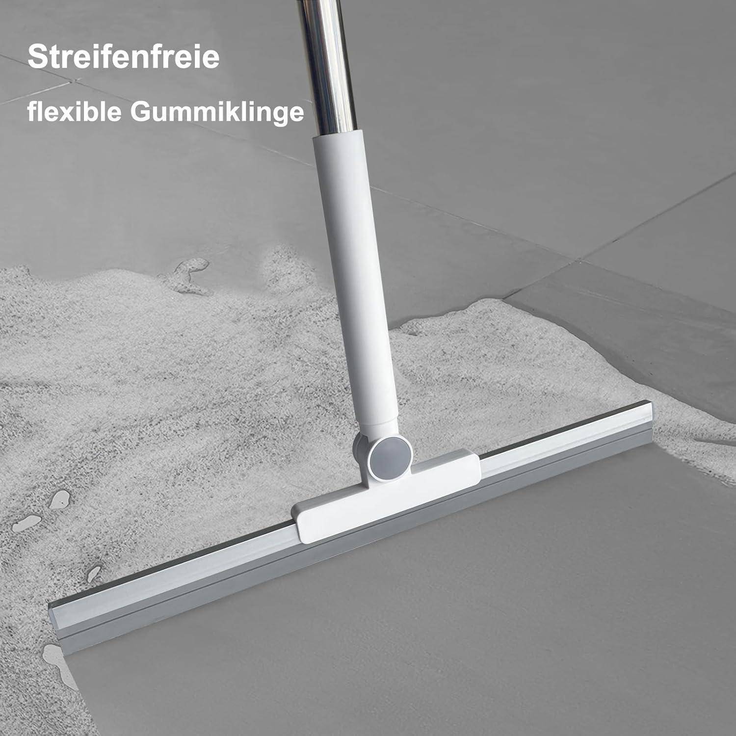 Ein Abzieher mit einer flexiblen Gummikante wird gezeigt, während er Wasser auf einer glatten Fliesenoberfläche säubert. Deutscher Text lautet: 'Streifenfreie flexible Gummiklinge.
