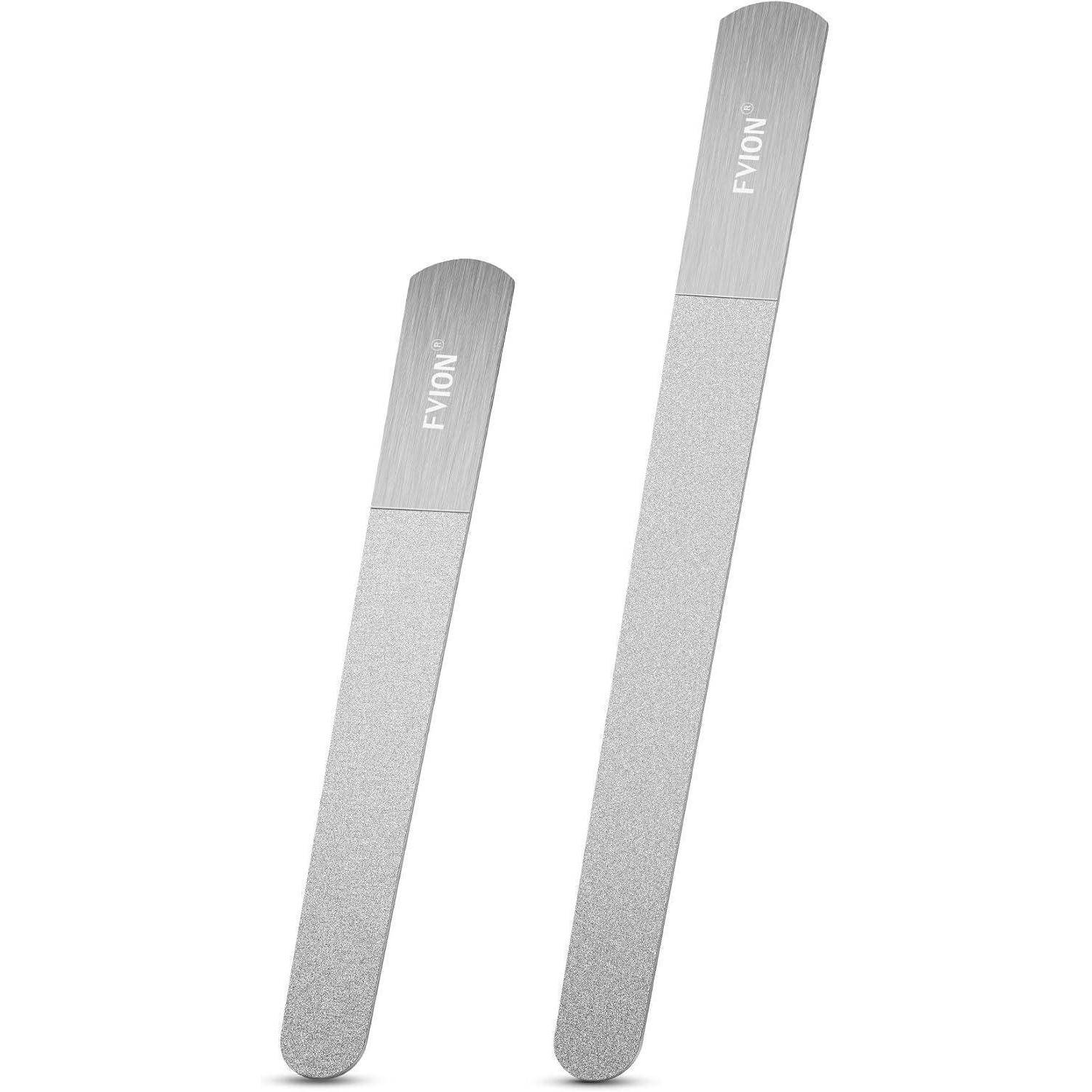 Zwei metallische Nagelfeilen, eine kleine und eine große, vertikal vor einem weißen Hintergrund ausgerichtet. Beide haben den Markennamen 'FVIN' darauf.