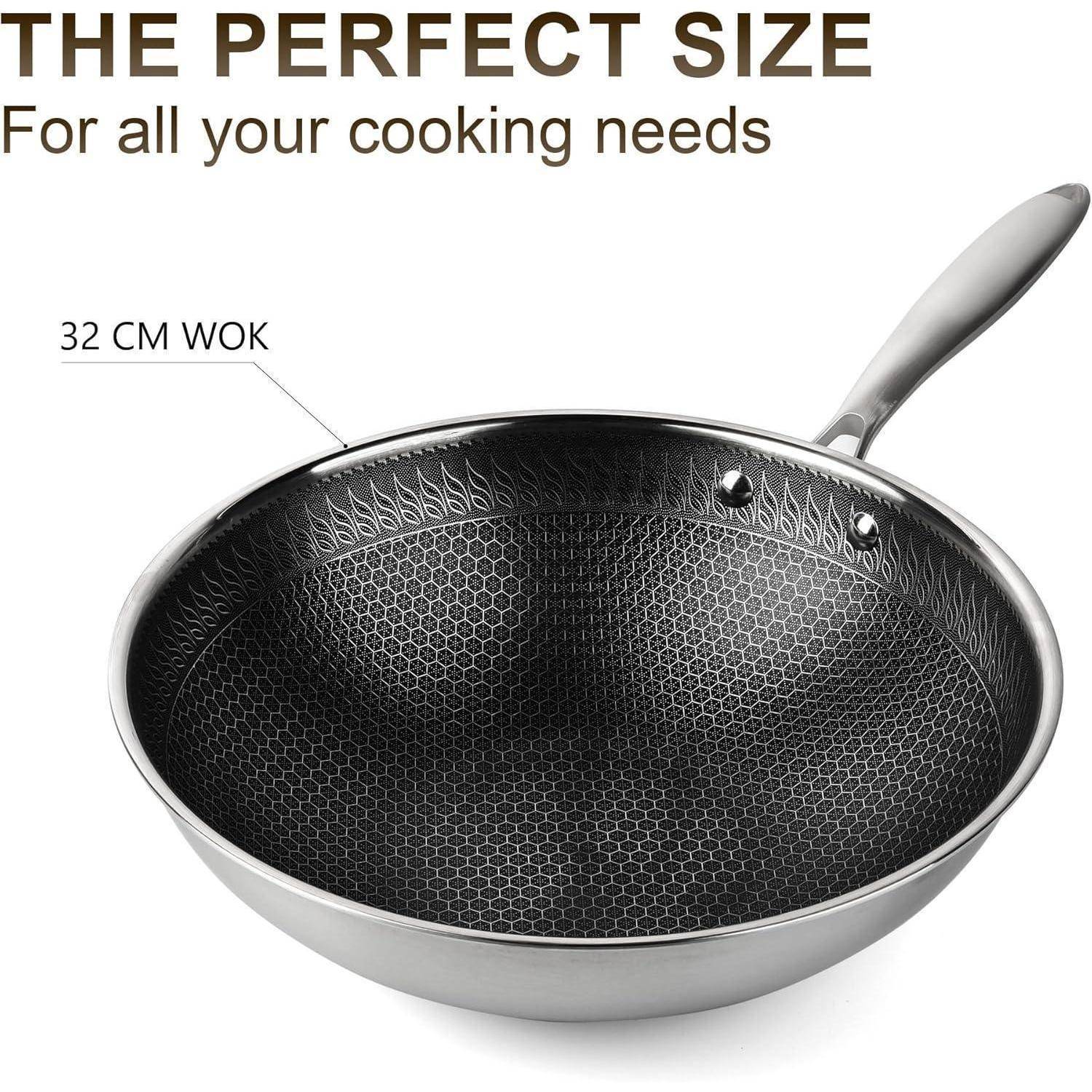 Ein Antihaft-Wok mit strukturierter Innenfläche, beschriftet mit '32 cm Wok'. Text darüber liest sich: 'Die perfekte Größe für alle Ihre Kochbedürfnisse'.