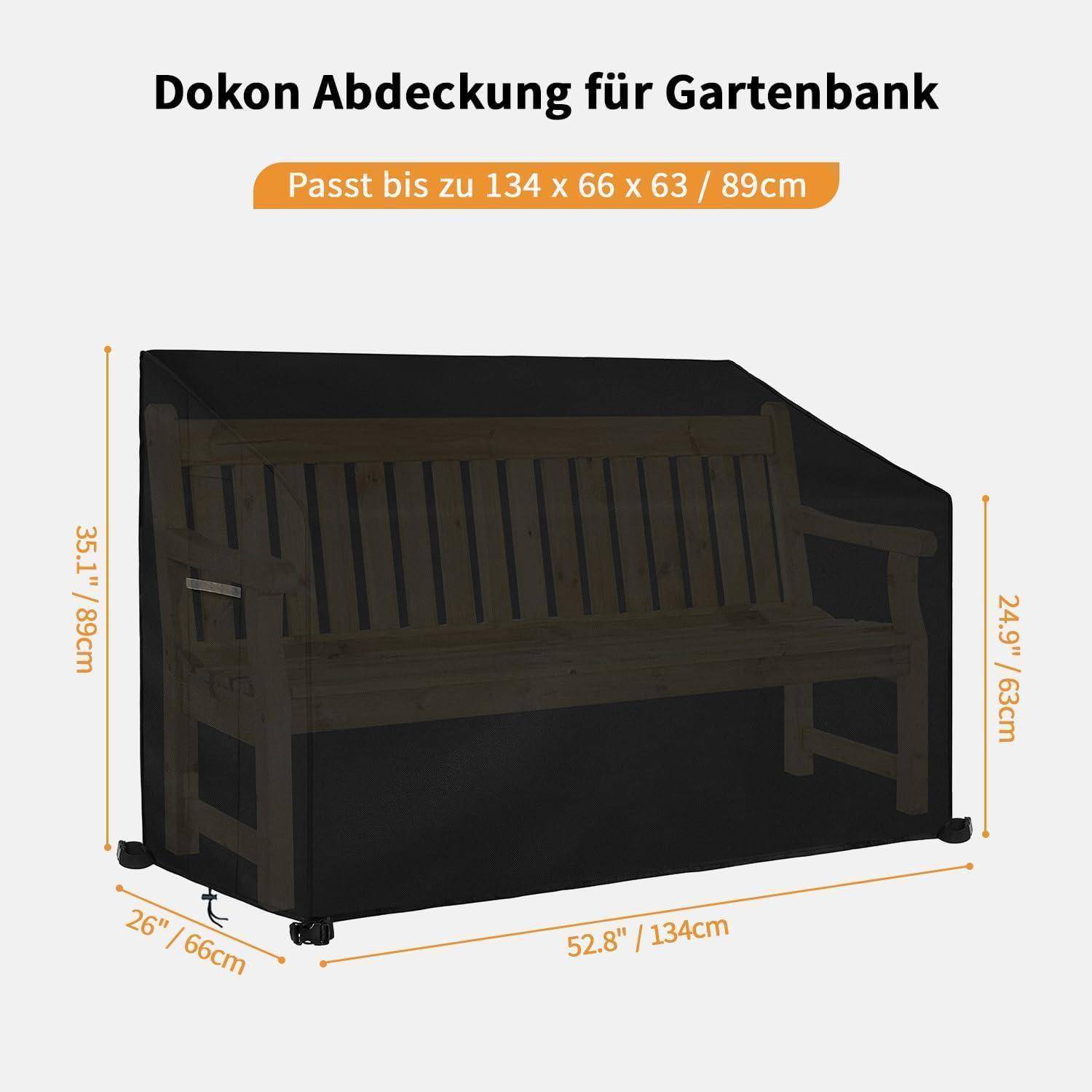Eine Schutzabdeckung für eine Gartenbank, Abmessungen bis zu 134 x 66 x 89 cm, die eine Holzbank mit Maßangaben abdeckt.