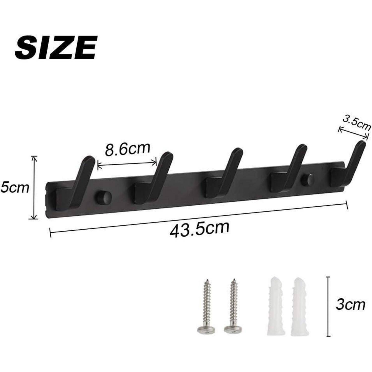 Bild einer schwarzen, wandmontierten Garderobe mit fünf Haken. Abmessungen: 43,5 cm lang, jeder Haken ist 8,6 cm voneinander entfernt und ragt 3,5 cm von der Basis hervor. Inklusive Schrauben und Wanddübeln.