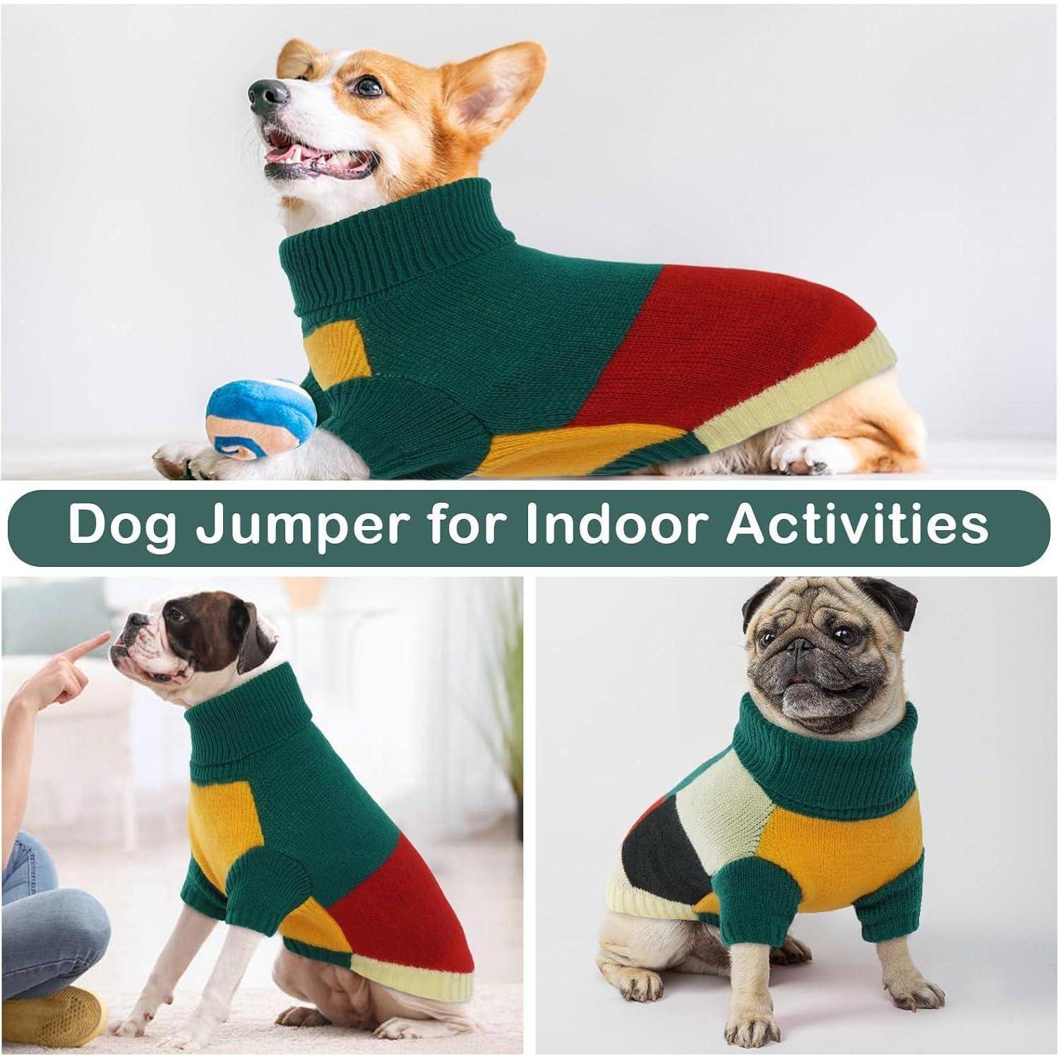 Drei Hunde, darunter ein Corgi und ein Mops, tragen bunte gestrickte Pullover. Text lautet: 'Hundepullover für Aktivitäten im Haus.
