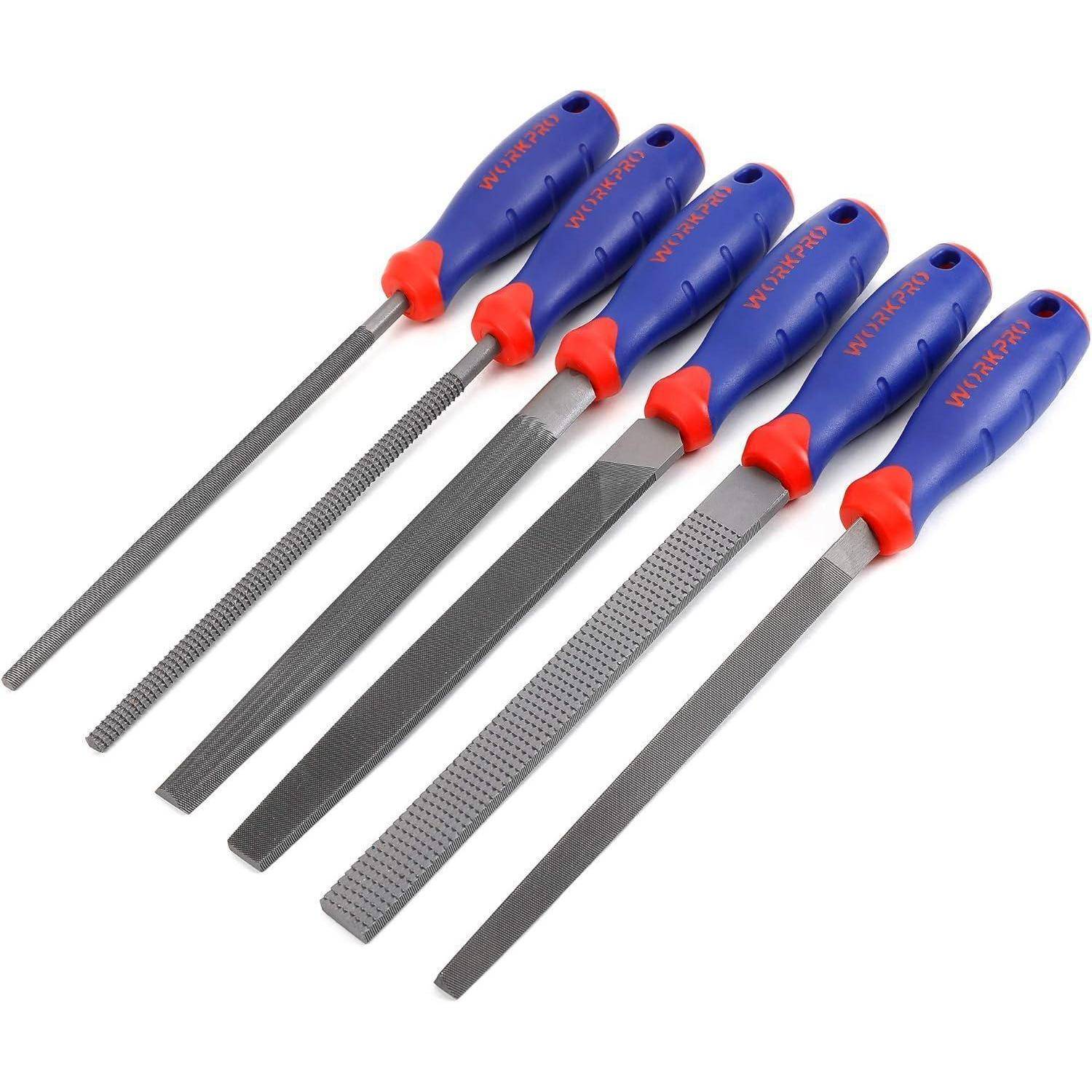 Ein Satz von sechs Metallfeilen mit blauen und roten Griffen, die jeweils unterschiedliche Formen und Texturen aufweisen und zum Glätten von Oberflächen verwendet werden.