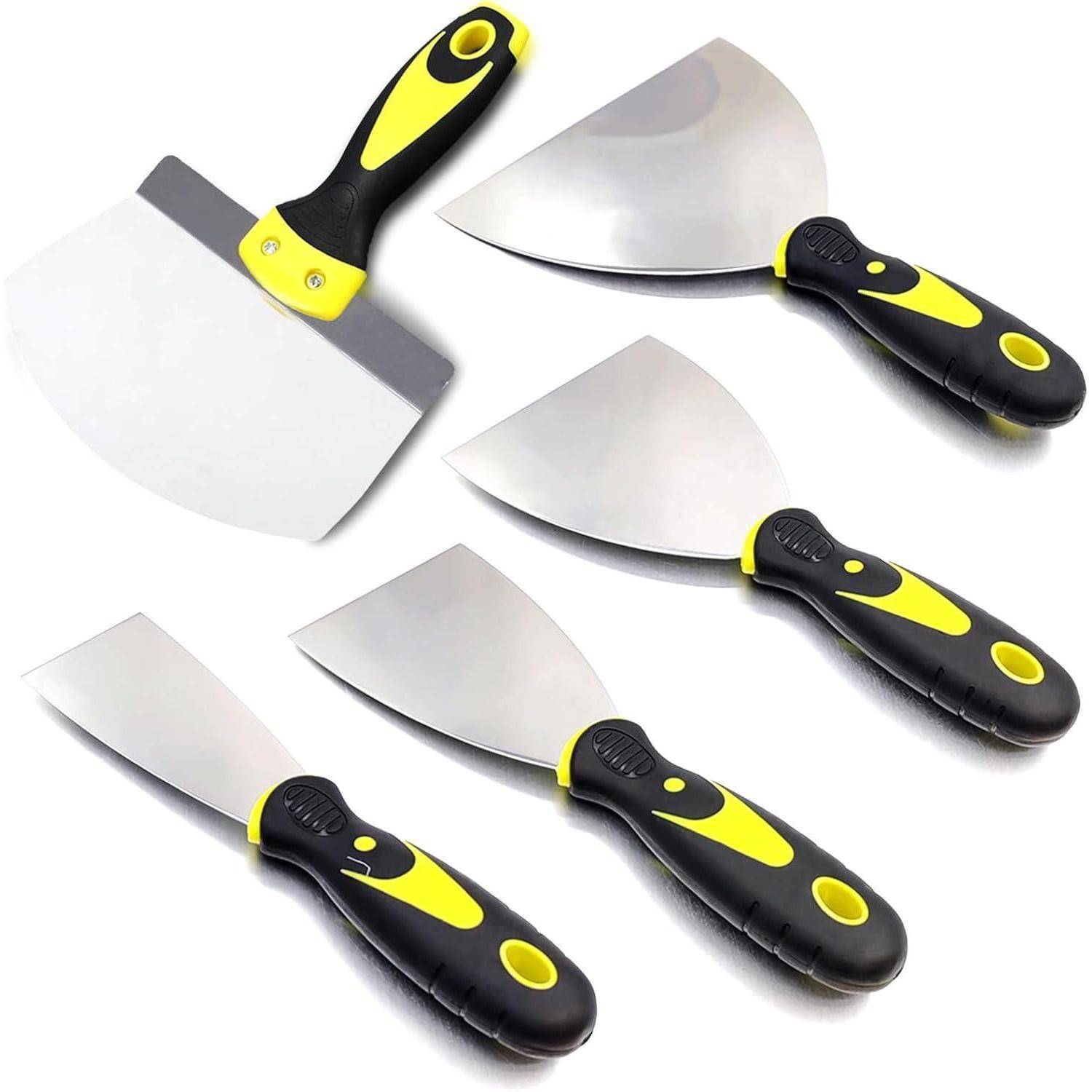 Ein Satz von sechs Trockenbauscheren mit Plastikgriffen, mit unterschiedlicher Klingenbreite und -form, ausgestattet mit schwarzen und gelben ergonomischen Griffen.