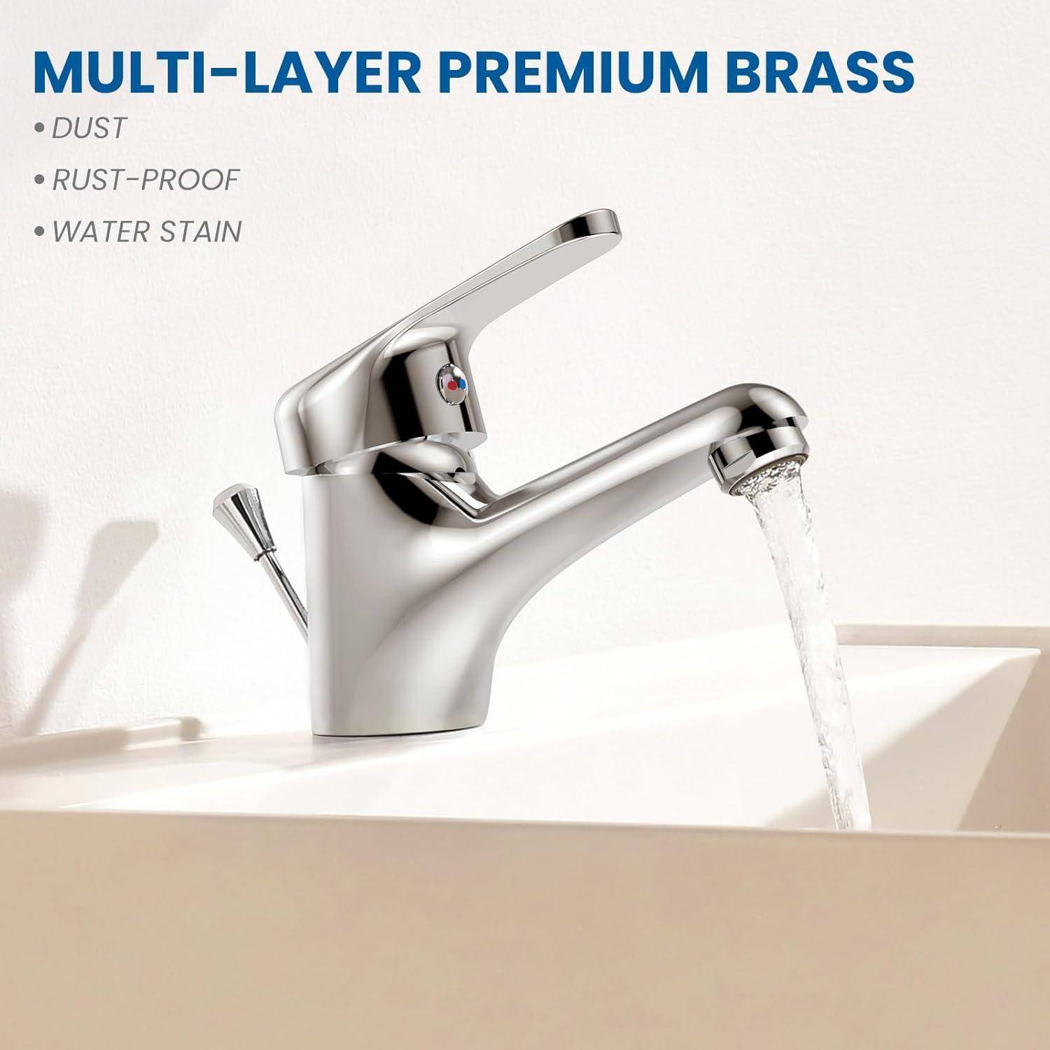 Ein Chrom-Wasserhahn mit fließendem Wasser wird präsentiert. Text liest sich: 'Mehrschichtiges Premium-Messing, staubdicht, rostfrei, wasserfleckenresistent.