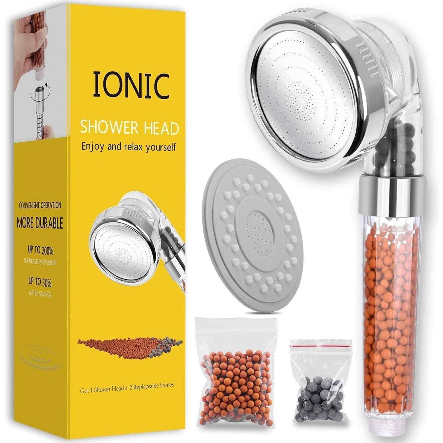 Ionischer Duschkopf-Set mit Filtrationskugeln, fördert Langlebigkeit und Entspannung. Inklusive Duschkopf, Filterkugeln und Verpackung.