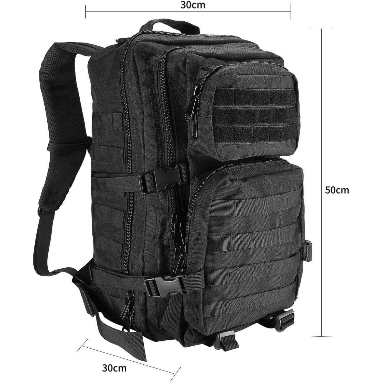 Ein schwarzer taktischer Rucksack mit Abmessungen von 30 cm Breite, 50 cm Höhe, 30 cm Tiefe. Vorne befinden sich Taschen und verstellbare Riemen.