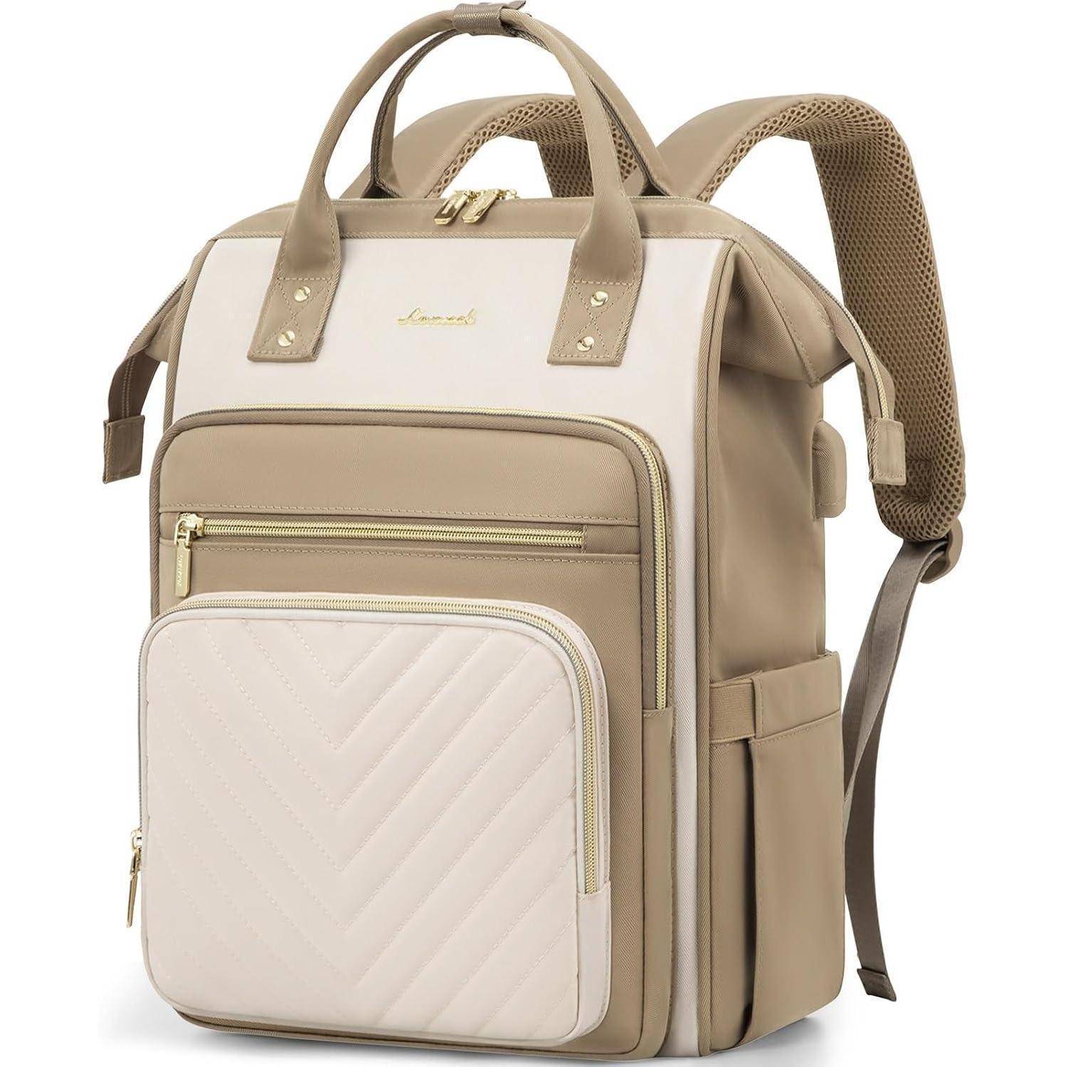 Ein stilvoller beiger und cremefarbener Rucksack mit zwei Hauptfächern, Seitentaschen und gepolsterten Schultergurten, konzipiert für den täglichen Gebrauch.
