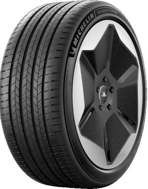 Reifen von Michelin mit schwarzem und silbernem Raddesign, das sein Profil für verbesserte Leistung hervorhebt.