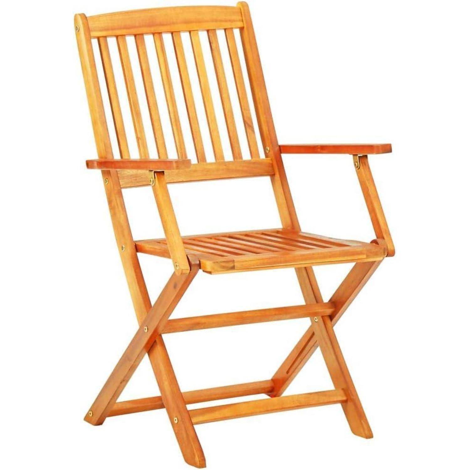 Ein Holzklappstuhl mit Lamellen an Rücken und Sitzfläche, ausgestattet mit Armlehnen und in natürlicher Holzoptik.