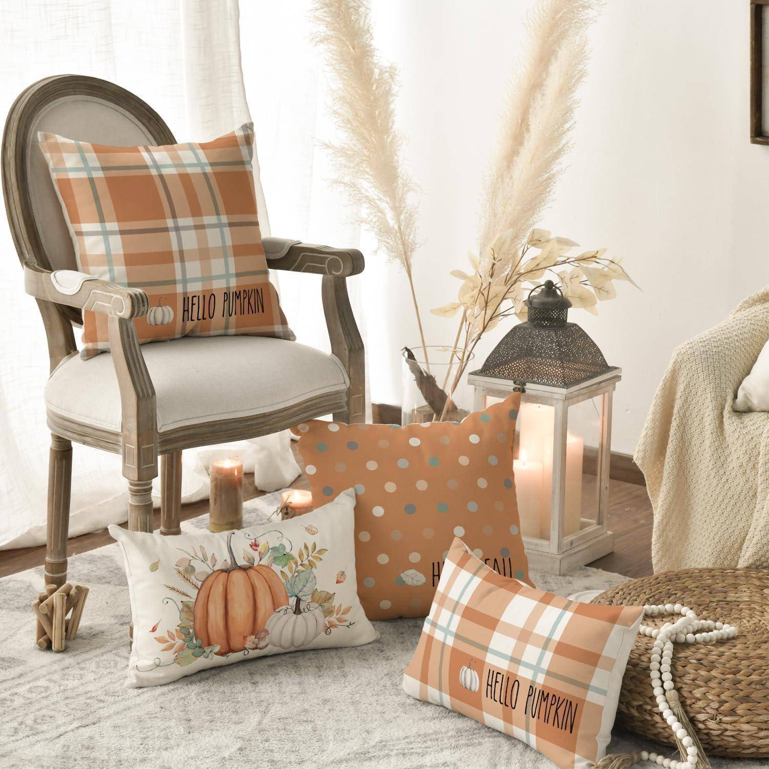 Gemütliches Herbst-Ambiente mit einem Vintage-Sessel und 