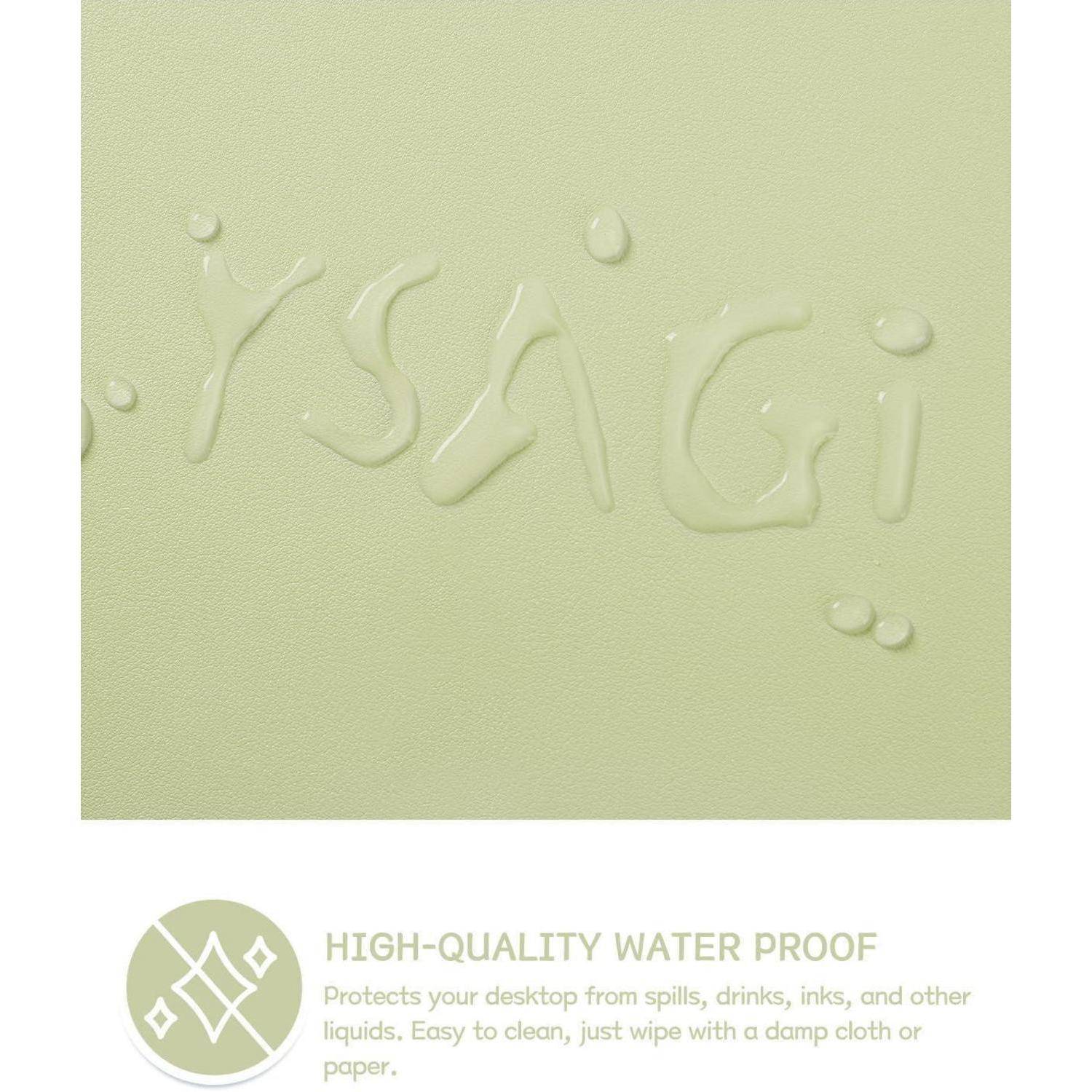 Das Bild zeigt eine hellgrüne wasserdichte Schreibtischunterlage mit Tropfen, die ihre spritzwasserabweisende Eigenschaft hervorhebt. Der Text darunter lautet: 'Hochwertig wasserdicht: Schützt Ihren Schreibtisch vor Verschüttungen, Getränken, Tinten und anderen Flüssigkeiten. Einfach zu reinigen, wischen Sie einfach mit einem feuchten Tuch oder Papier.