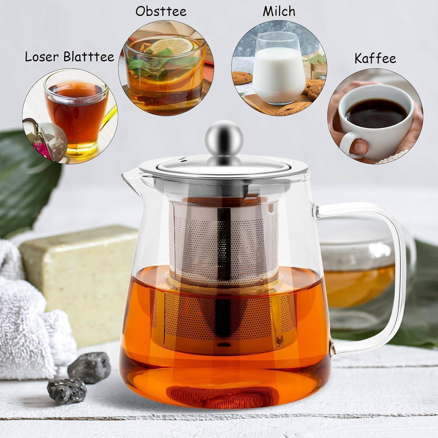 Ein Glasteekannen gefüllt mit Tee auf einem Tisch. Darüber sind Bilder verschiedener Getränke mit den Beschriftungen ‚Obsttee', ‚Milch', ‚Kaffee', ‚Loser Blatttee'.