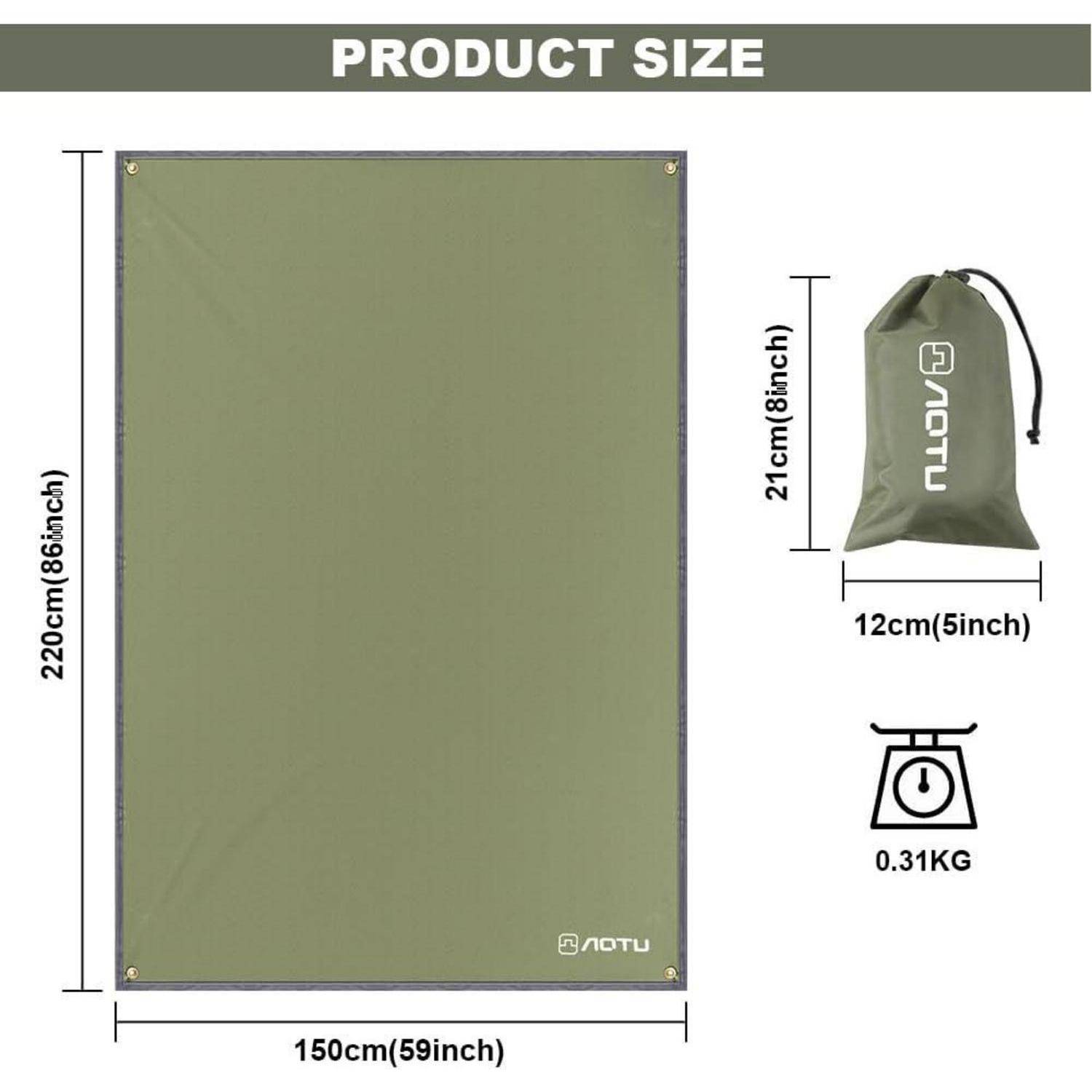 Das Bild zeigt eine grüne Campingmatte mit den Abmessungen: 220 cm x 150 cm. Sie lässt sich in eine Tasche von 21 cm x 12 cm falten und wiegt 0,31 kg.