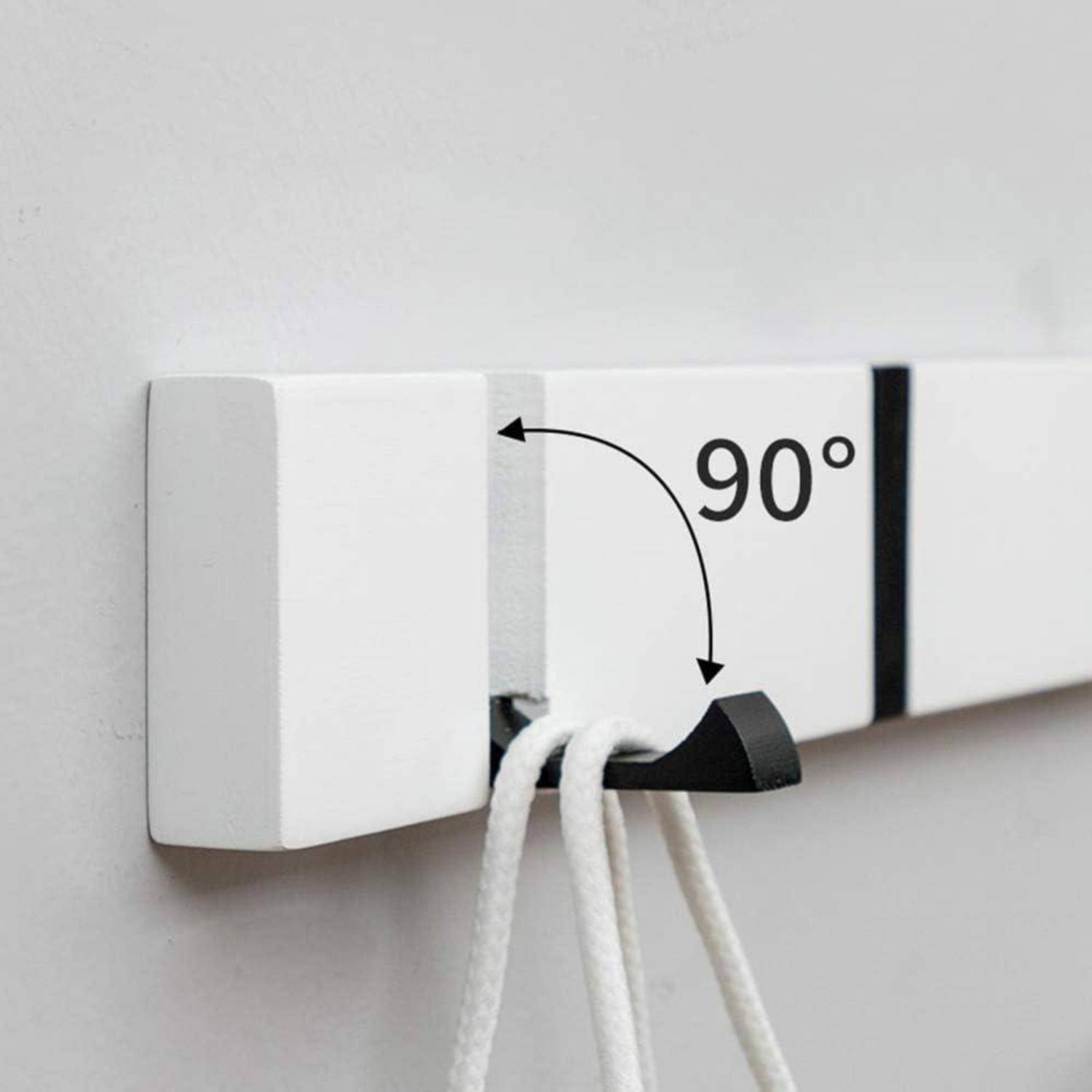 Wandhaken schwenkt 90 Grad, um hängende Gegenstände zu sichern und zeigt damit ein vielseitiges Design für Organisationszwecke.
