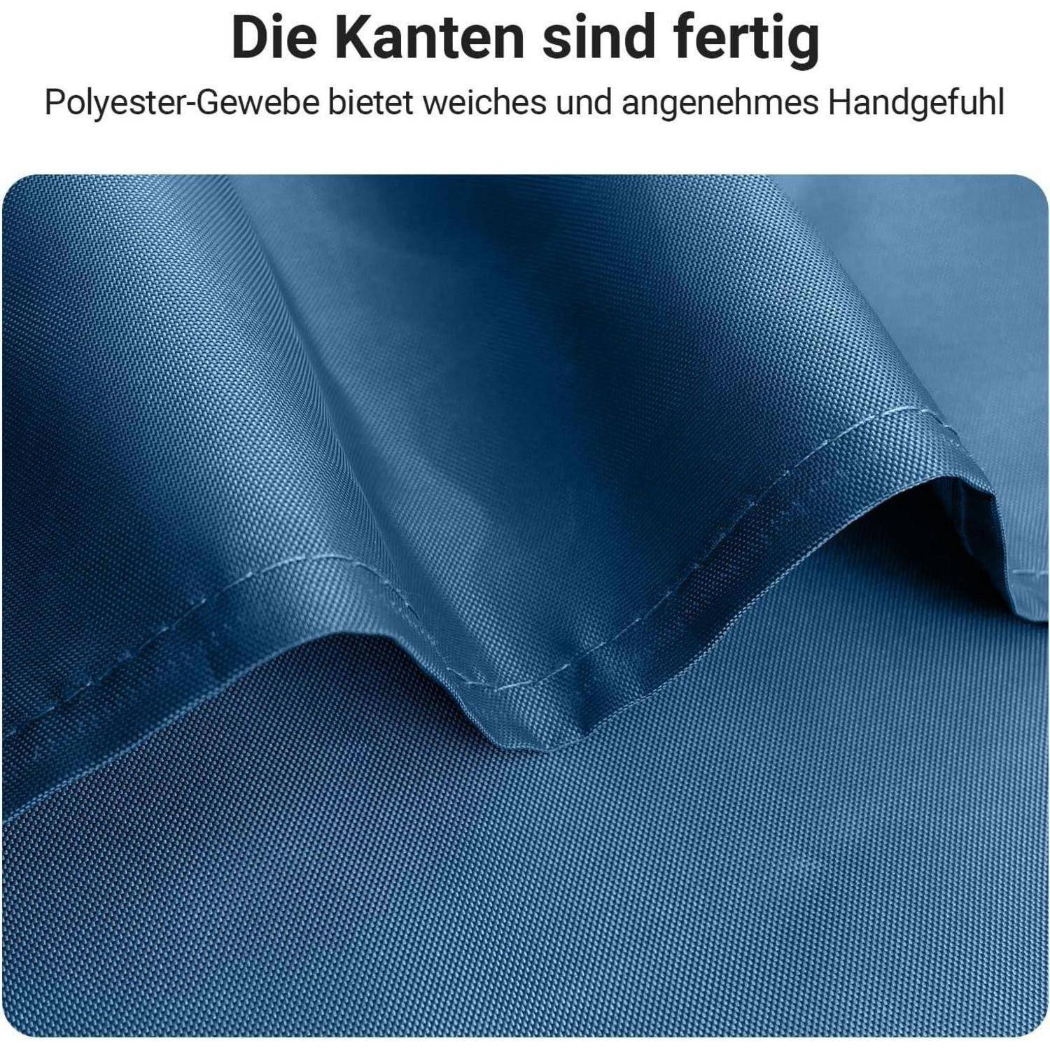 Blaues Gewebe mit abgeschlossenen Kanten, weiche und angenehme Textur, beschrieben als Polyester.