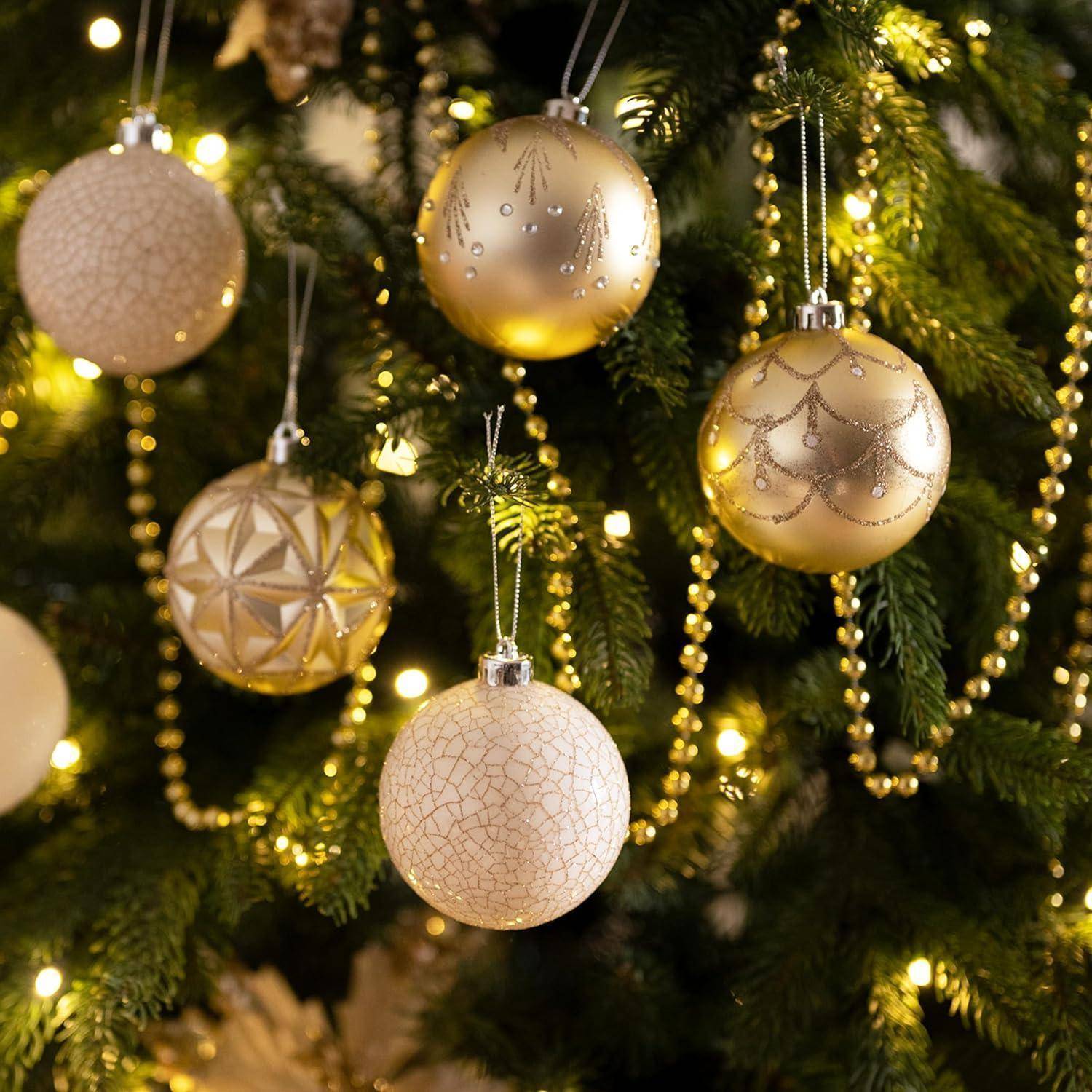 Weihnachtskugeln 12 8cm Kunststoff bruchsicher Aufhänger Weiß Gold