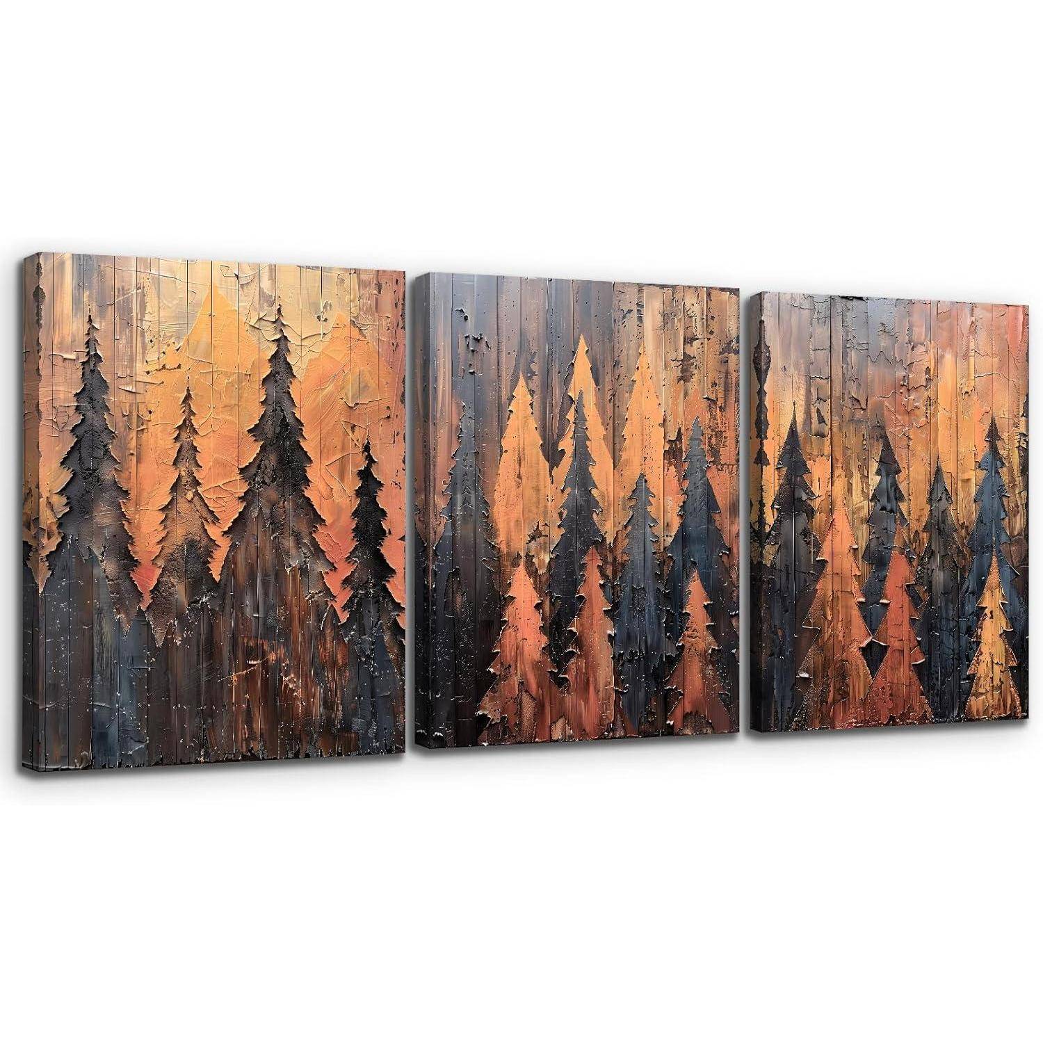 Ein abstraktes Drei-Panel-Kunstwerk, das Silhouetten von Kiefernbäumen vor einem Farbverlaufshimmel zeigt, der von Orange in dunkle Blautöne übergeht.