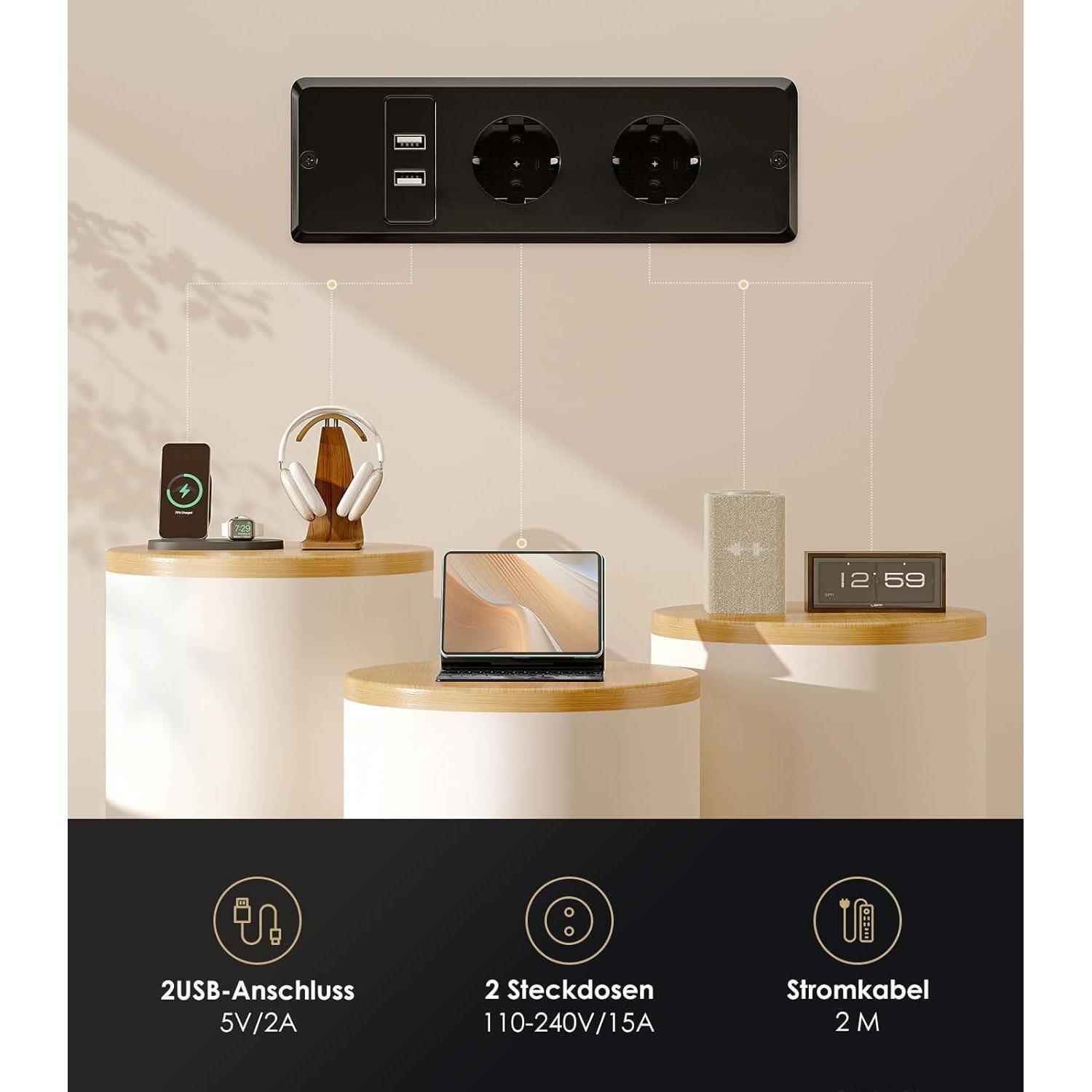 Eine Ladestation mit zwei USB-Anschlüssen und zwei Netzsteckdosen. Drei Geräte—Smartwatch, Laptop und Lautsprecher—sind angeschlossen.