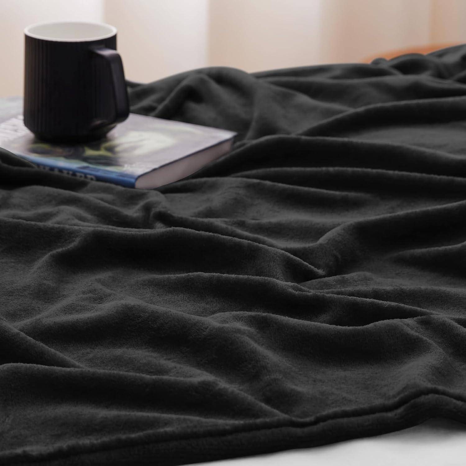 Kuscheldecke Flauschig Flanell Sofadecke 2er Set 150 x 200 cm Schwarz