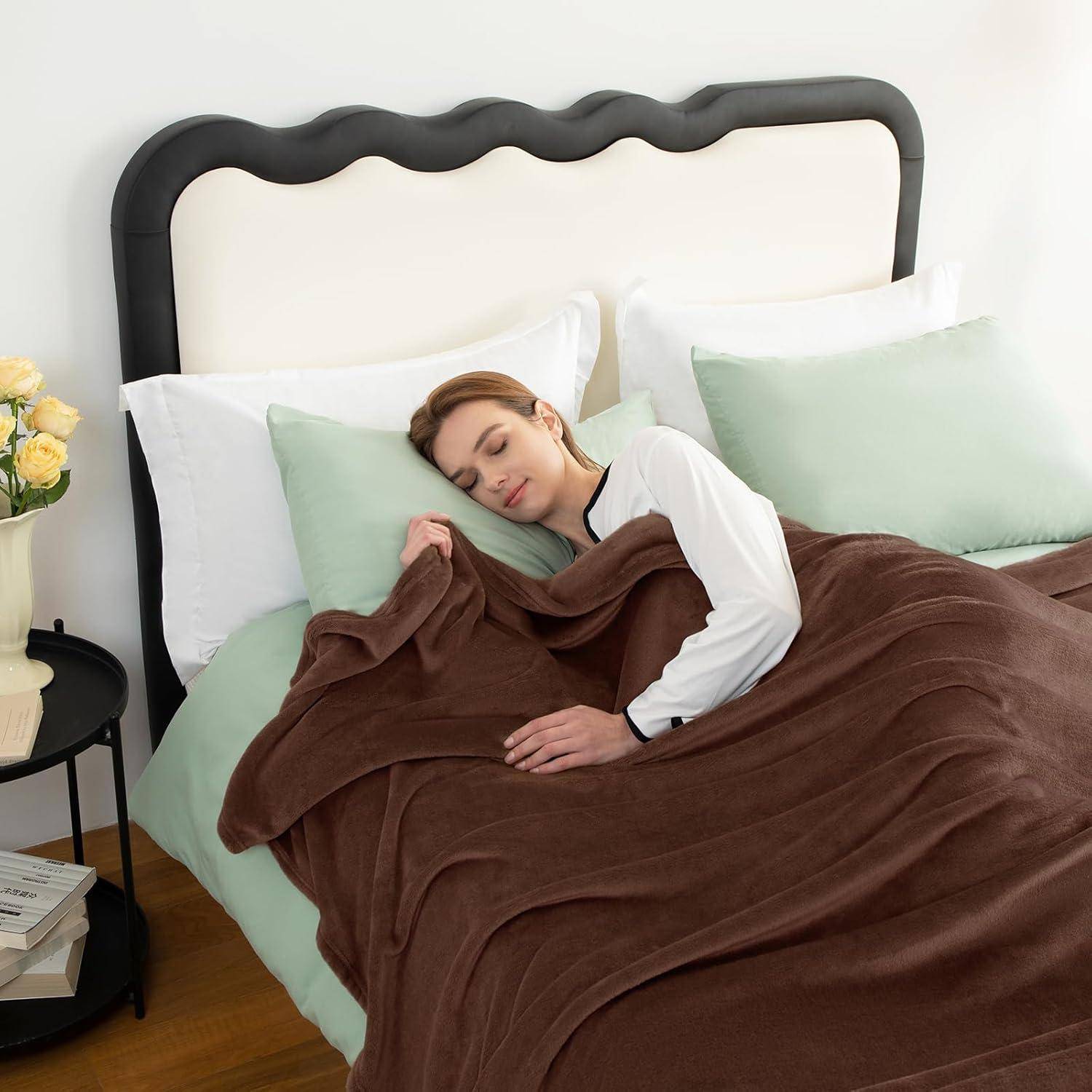 Kuscheldecke Fleecedecke Sofadecke 130x150 Flanell 130 x 150 cm Braun