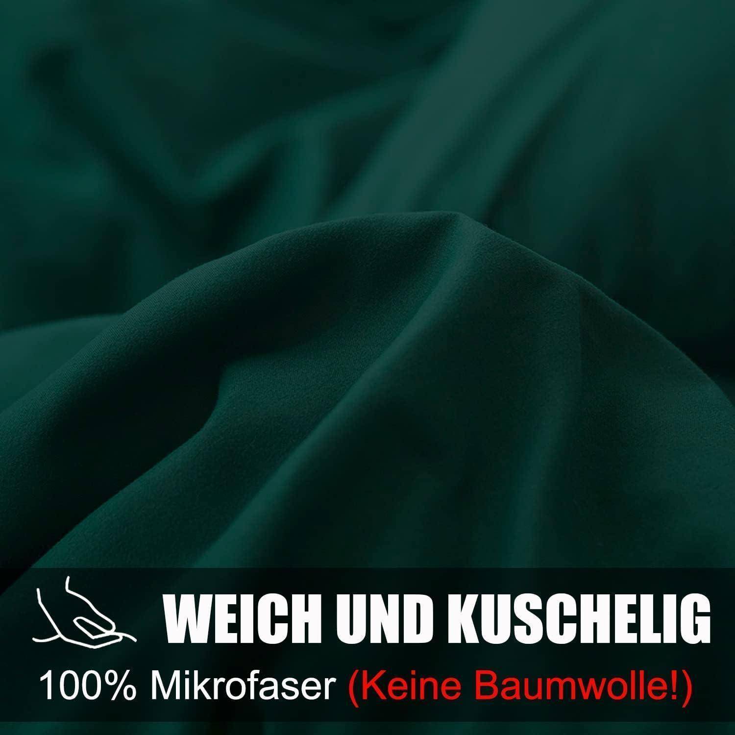 Weich und kuschelig' in Weiß auf dunklem Stoffhintergrund. '100% Mikrofaser (Keine Baumwolle!)' darunter, was auf einen Mikrofaserstoff hinweist.