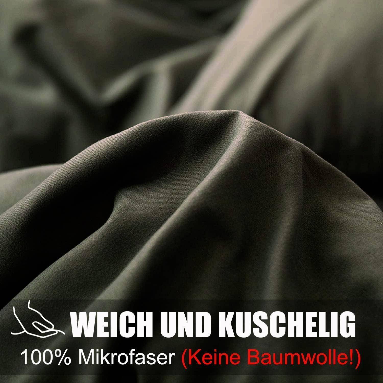 Weicher, weicher schwarzer Stoff; mit der Aufschrift 'WEICH UND KUSCHELIG'; 100% Mikrofaser-Behauptung.