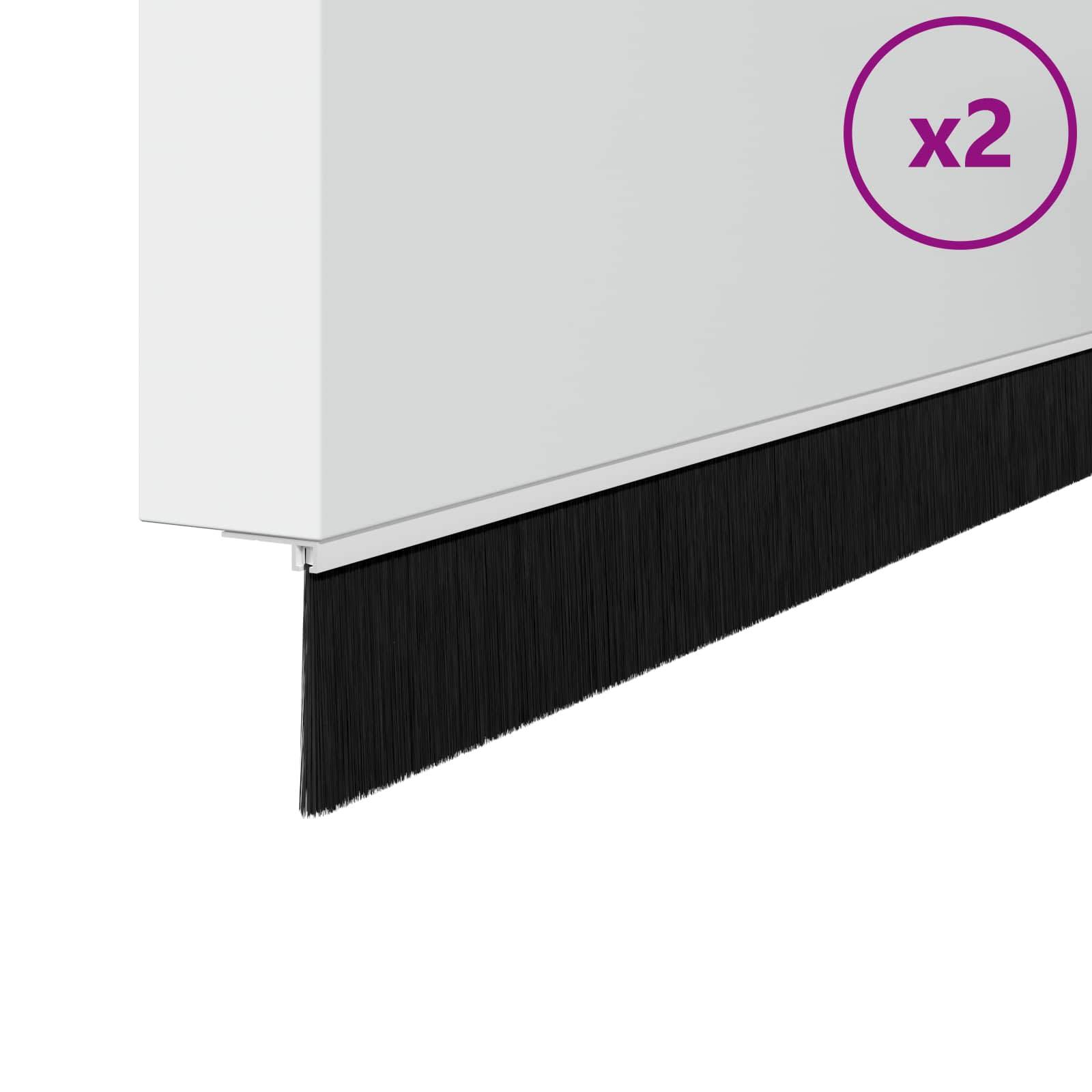 Weißer rechteckiger Pinsel mit schwarzen Borsten, oben rechts mit „x2