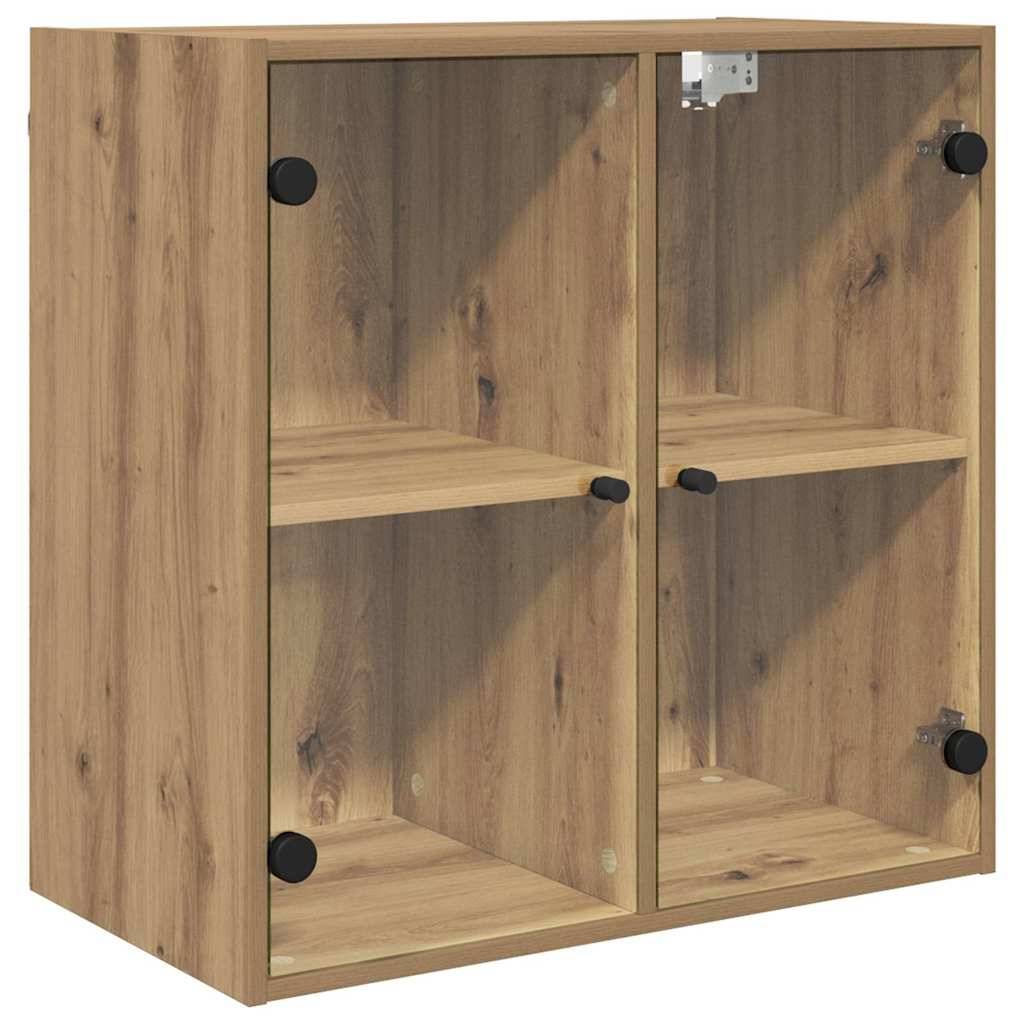 Holzschrank mit vier Fächern, wobei jedes Fach von einer Glastür verschlossen wird. Zwei Einlegeböden pro Fach, die eine natürliche Holzmaserung aufweisen.