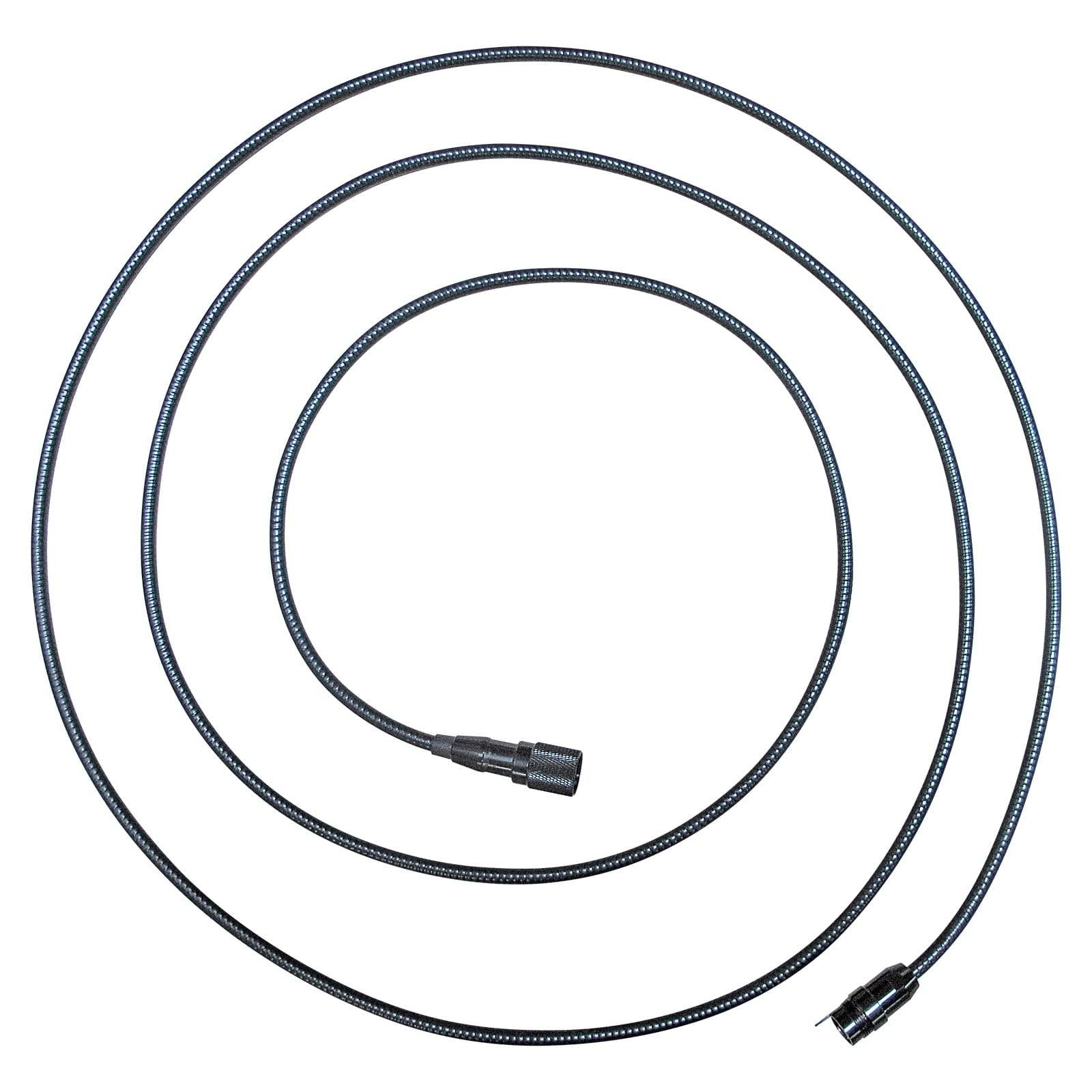 Ein gewickeltes schwarzes Kabel mit Anschlüssen an beiden Enden, das in einem kreisförmigen Muster vor einem weißen Hintergrund angeordnet ist.