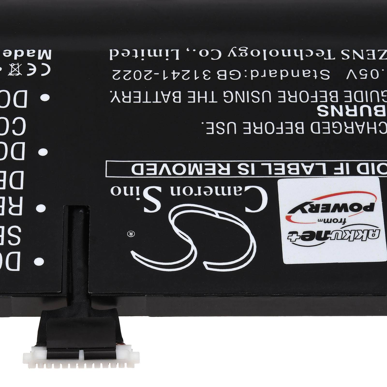 Nahaufnahme einer schwarzen wiederaufladbaren Batterie mit sichtbarem Text, der davor warnt, 