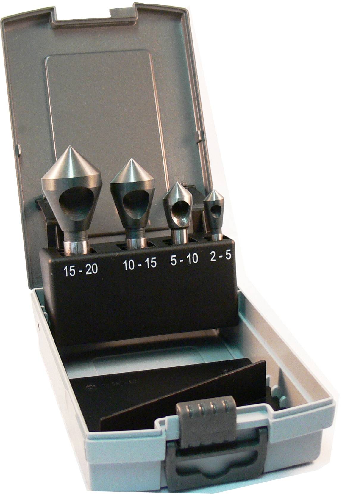 Versenk-Bohrerlehrsatz mit vier Bohrern unterschiedlicher Größen, von 2-5 mm bis 15-20 mm, in einem geöffneten Etui präsentiert.