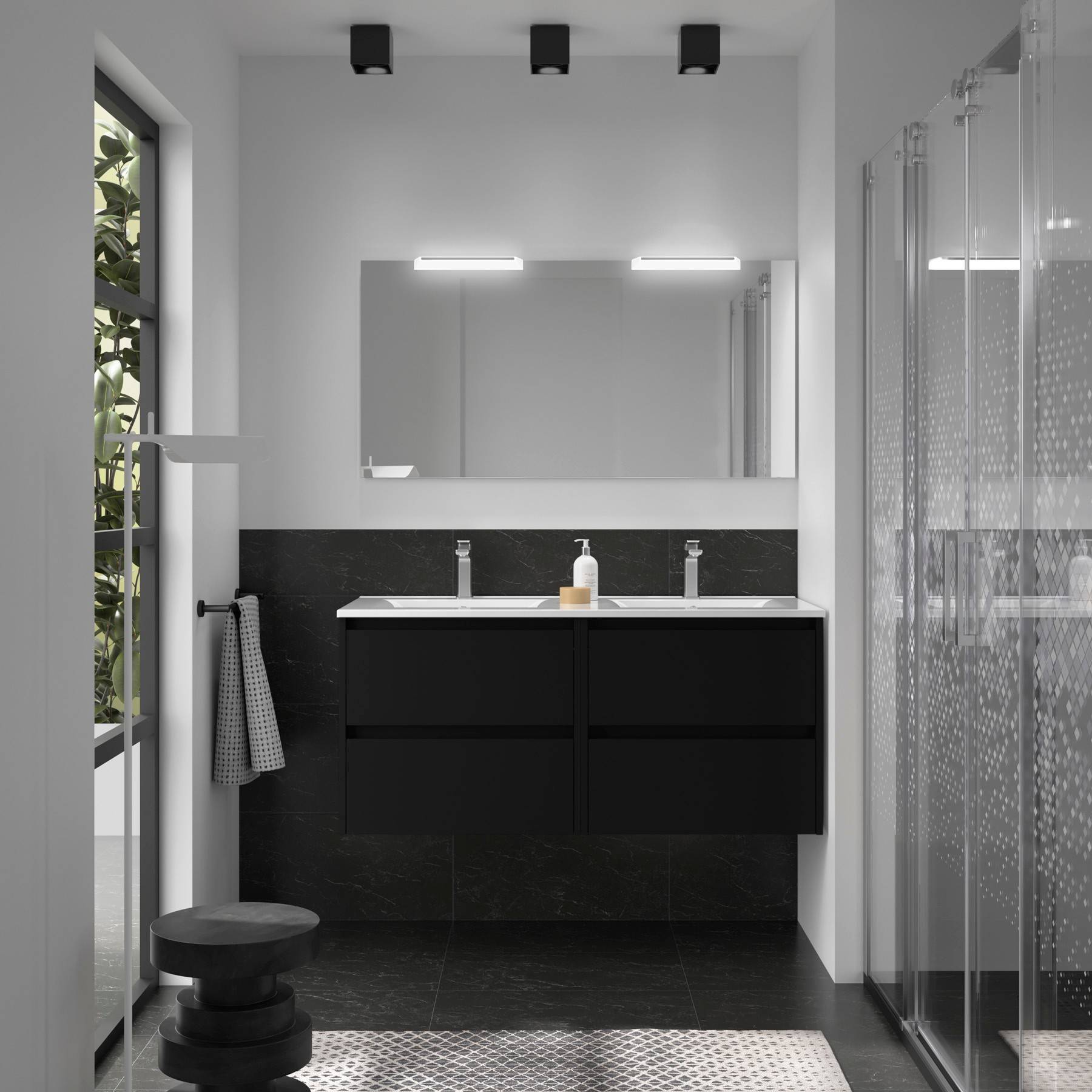 Ein modernes Badezimmer mit Doppelwaschbecken, großem Spiegel und schwarzen Schränken. Ein Handtuch hängt daneben, und eine Glastür der Dusche ist teilweise zu sehen.