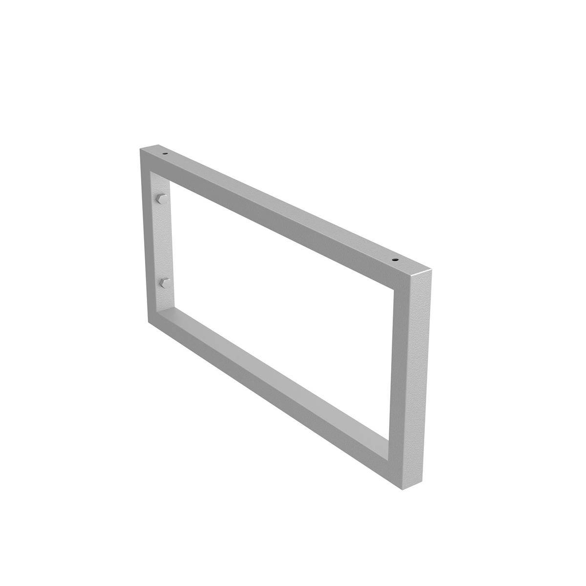 3D-Darstellung eines grauen rechteckigen Metallrahmens mit Montagelöchern auf weißem Hintergrund.