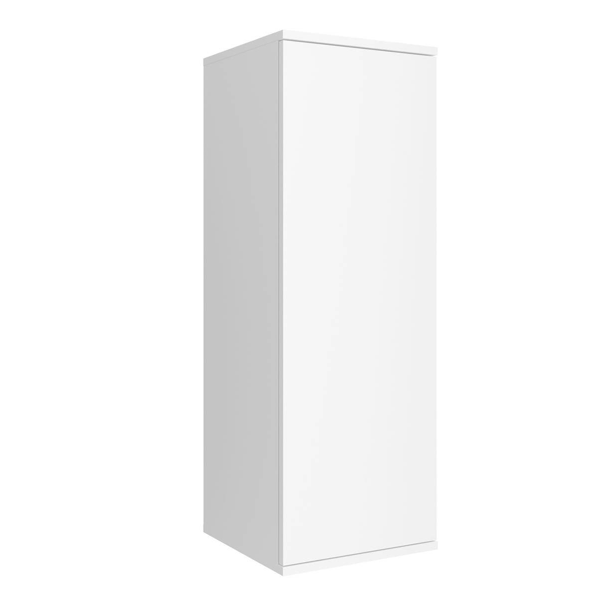 Hoher weißer rechteckiger Schrank oder Lagerbestand, der auf einem einfachen weißen Hintergrund gezeigt wird, leicht angewinkelt, um seine Seite zu enthüllen.