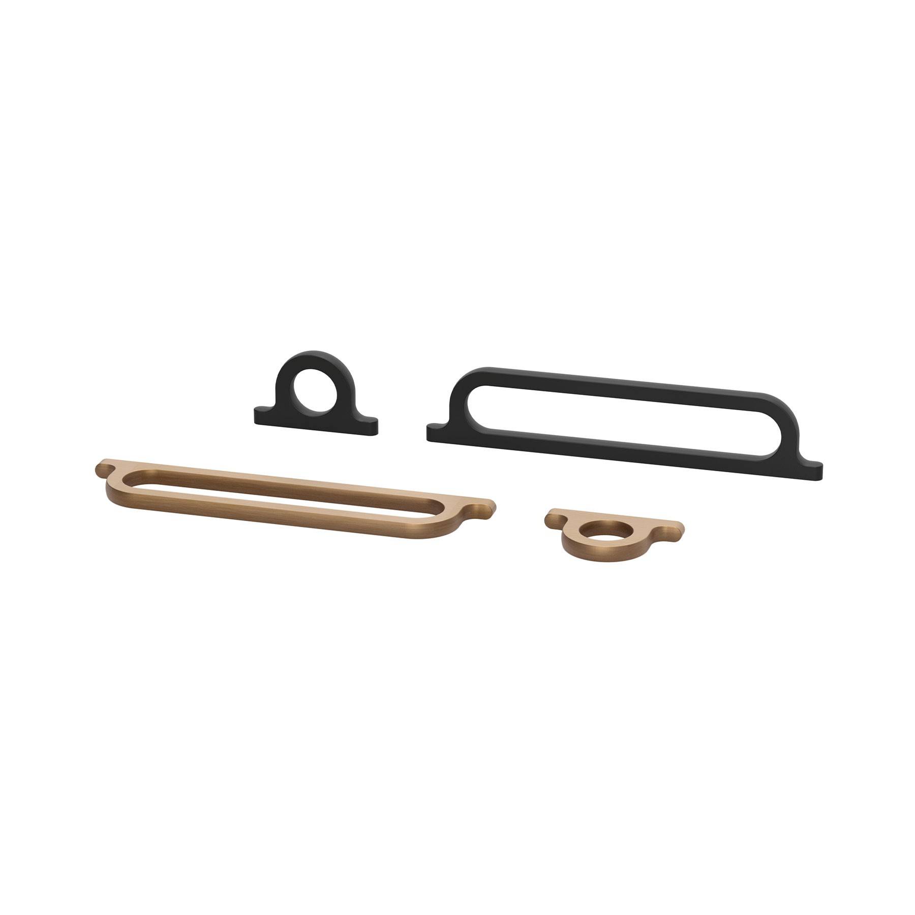 Vier minimalistische Griff- oder Haken-Beschläge in Schwarz und Braun mit unterschiedlichen geometrischen Formen, die auf einem weißen Hintergrund präsentiert werden.