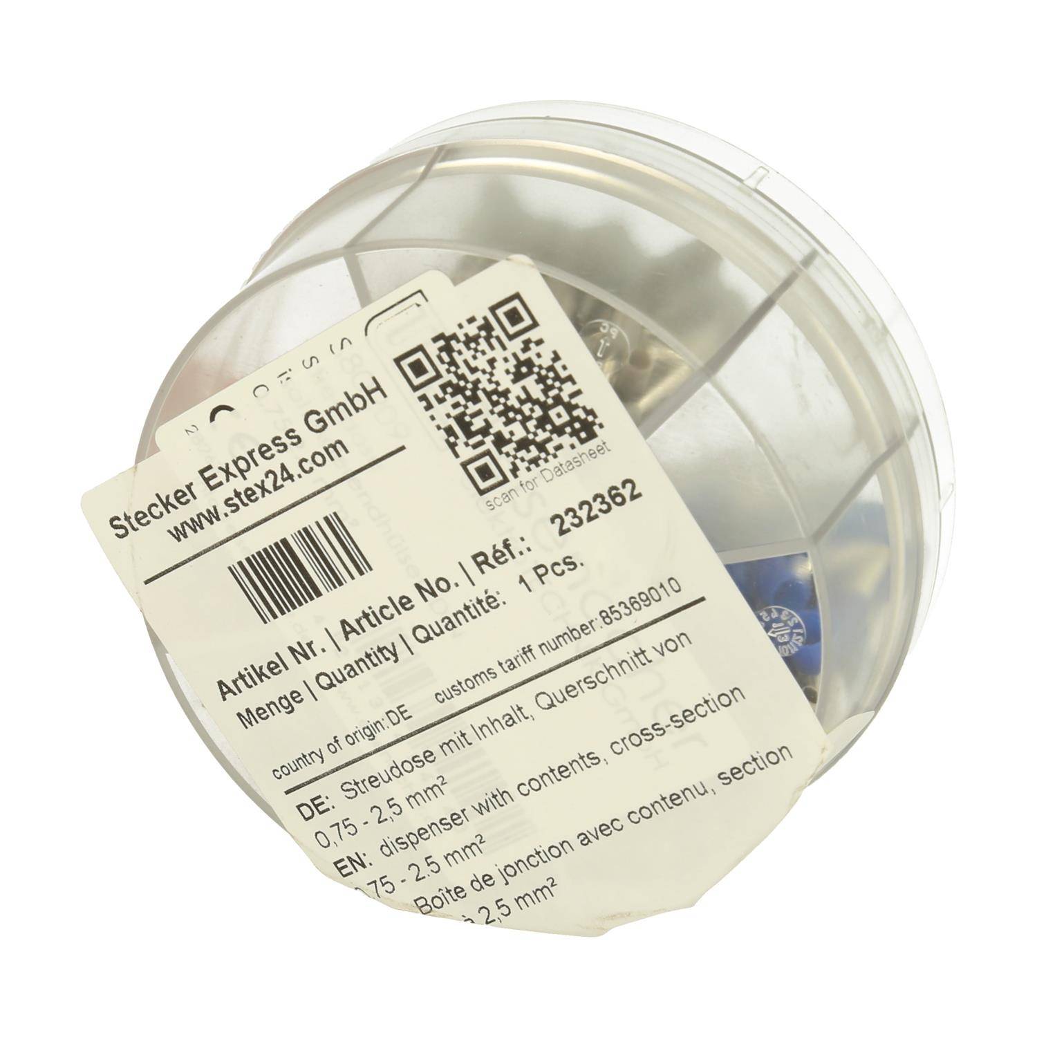 Ein beschrifteter runder Behälter mit verschiedenen kleinen Komponenten im Inneren. Die Beschriftung enthält einen QR-Code und Informationen über 'Stecker Express GmbH'.