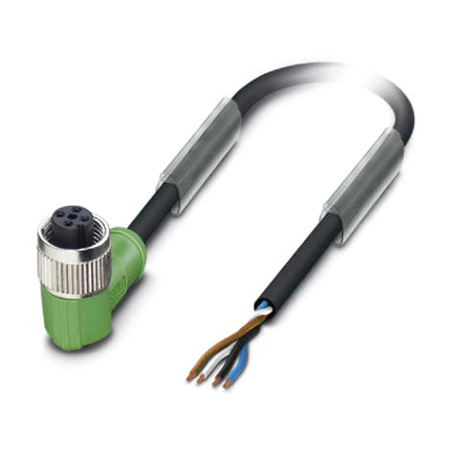 Ein grüner Winkelverbinder mit einem Fünf-Pin-Steckplatz, der an ein schwarzes Kabel angeschlossen ist und drei freiliegende farbige Kabel am Ende zeigt.