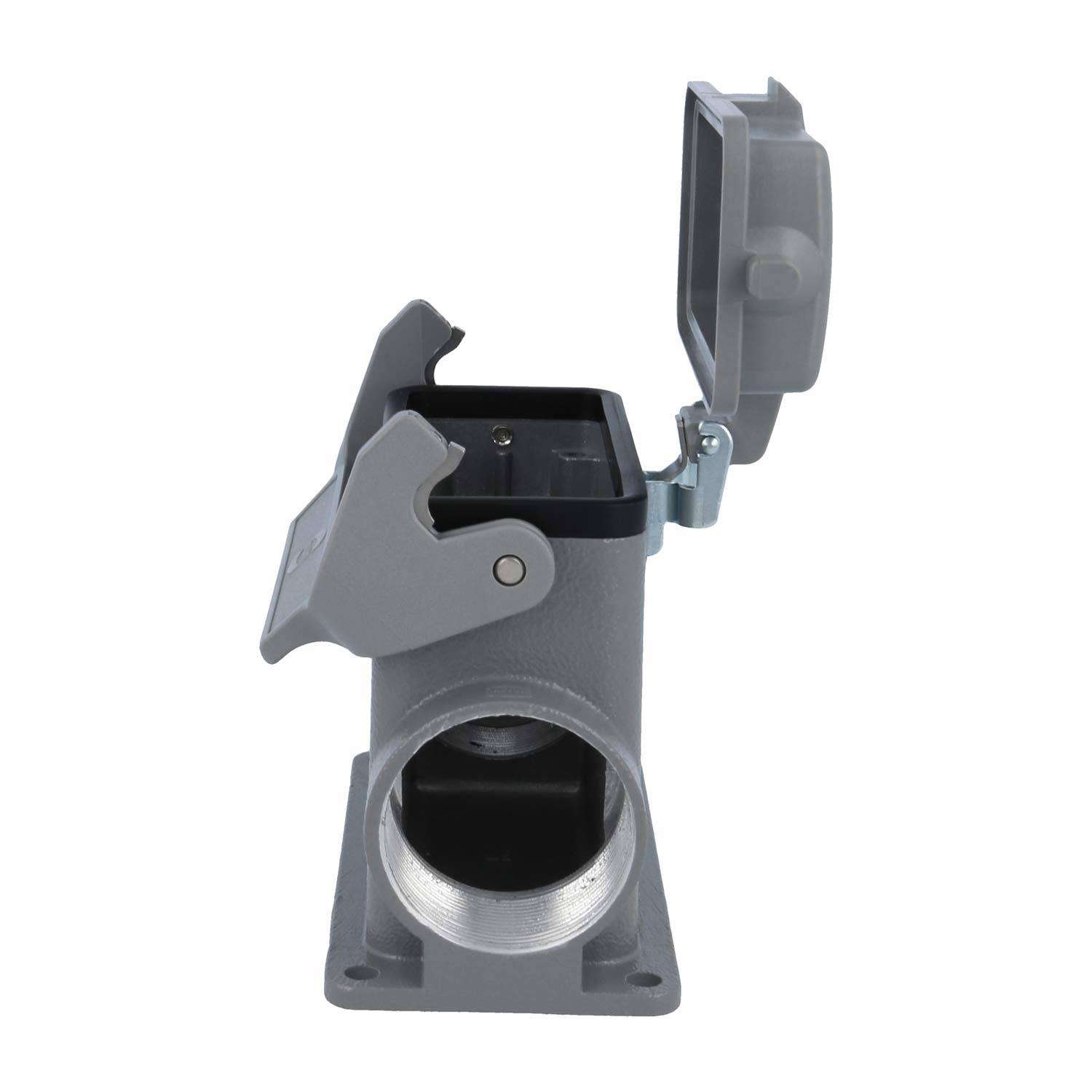 Industrielle Steckdosenkupplung mit offenem Deckel, die eine rechteckige Kavität zeigt. Konzipiert zum Montieren und Verbinden elektrischer Komponenten.